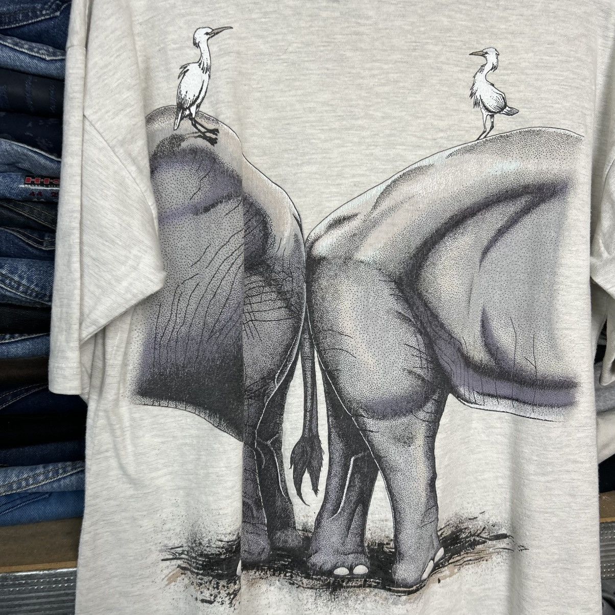 Vintage Vintage Elephant Big Logo 1992 Graphic print tee Size US XL / EU 56 / 4 - 12 Thumbnail