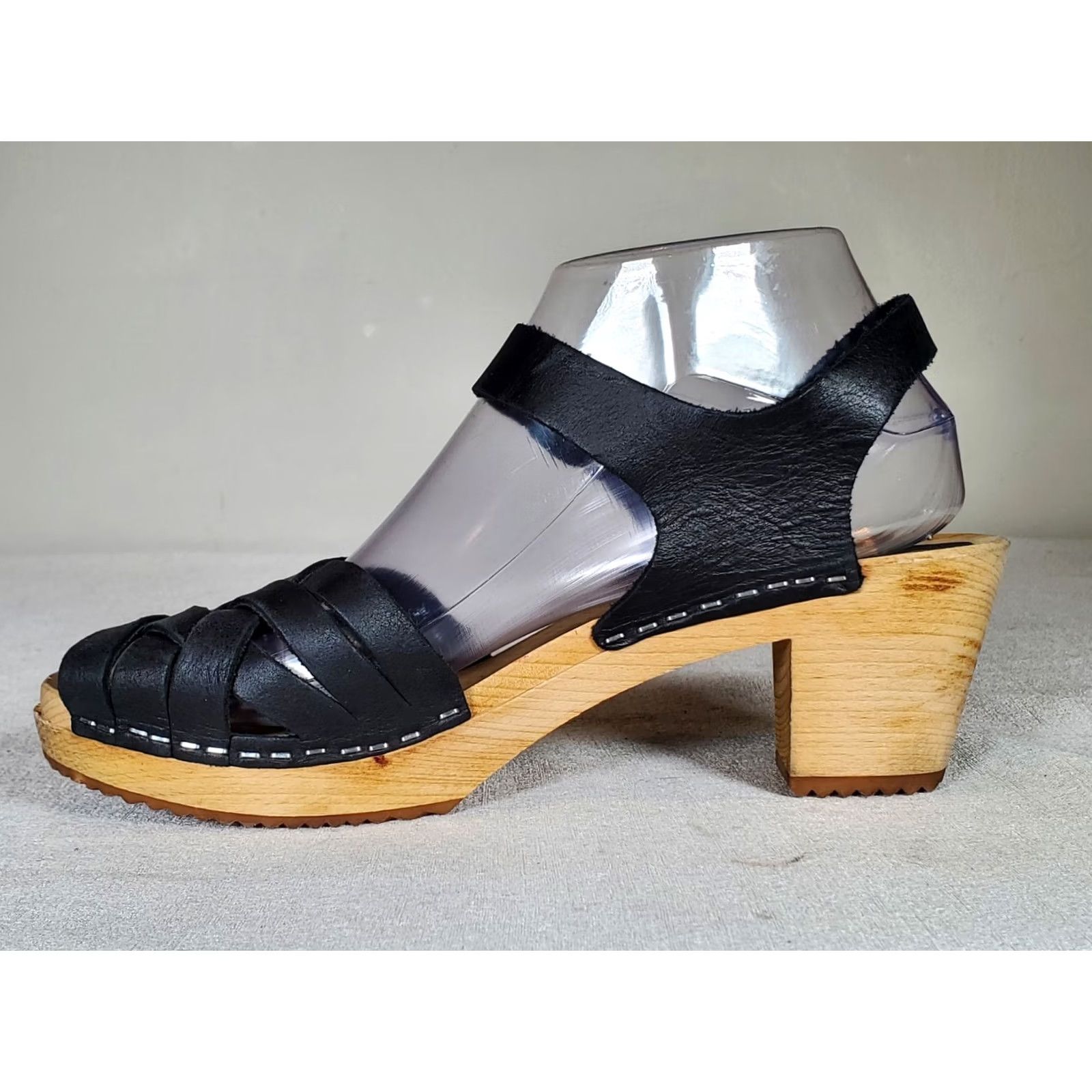 Vintage Moheda Betty Black Leather Classic Swedish Wooden Clog Sandals Women's US 8.5 EU 39 Size US 9 / IT 39 - 3 Thumbnail