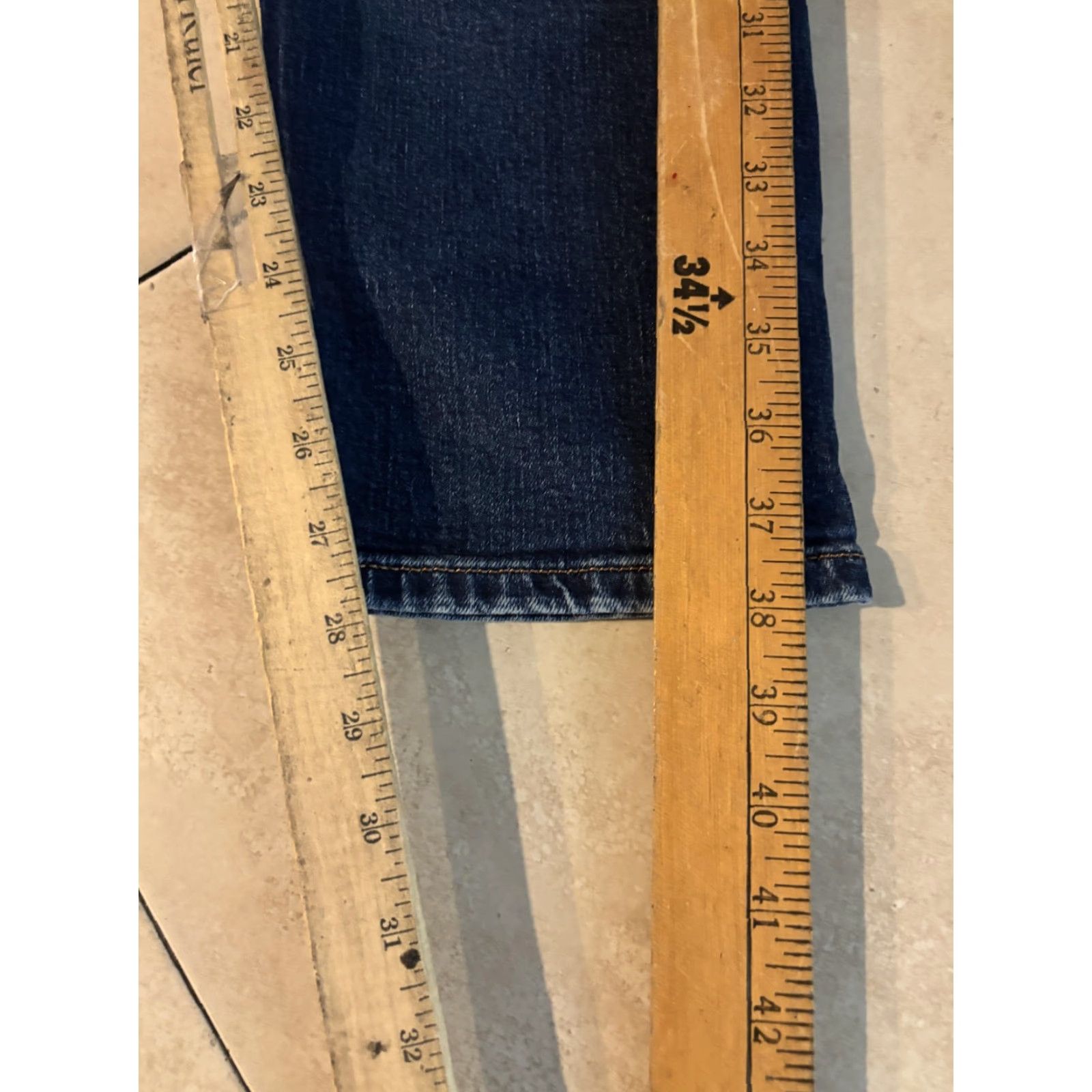 Vintage Boss Delano Jeans Mens 38x31 Blue Medium Wash Slim Tapered Denim 5 Pocket Pants Size US 38 / EU 54 - 7 Thumbnail