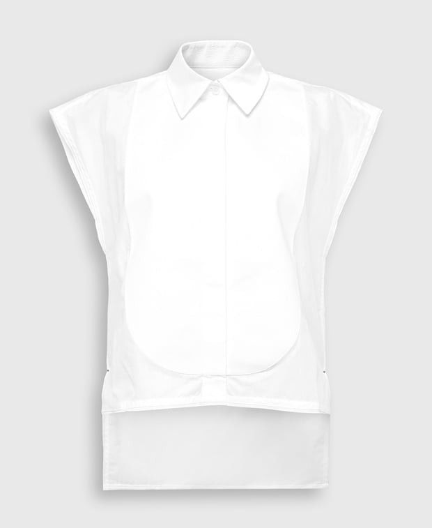 Sleeveless blouse