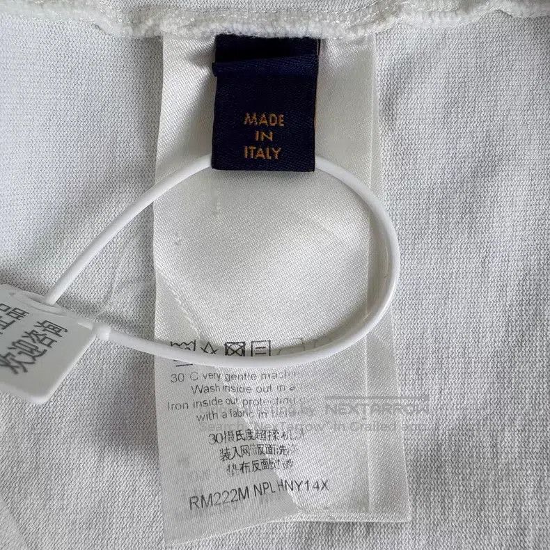 Louis Vuitton Louis Vuitton SS 22 Spread Letter Logo Airplane Embroidere Size US M / EU 48-50 / 2 - 4 Thumbnail