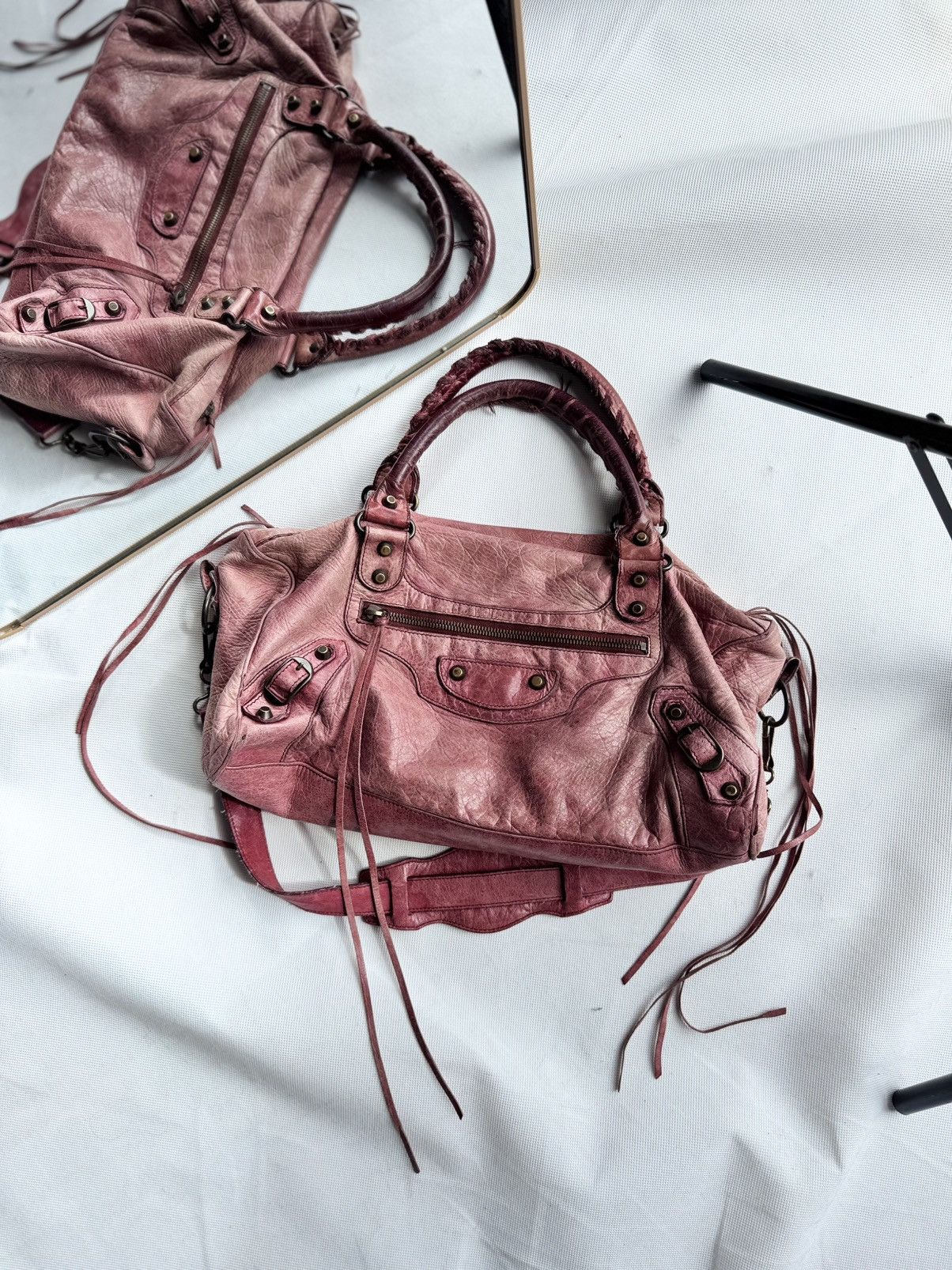 Balenciaga × Designer × Vintage Vintage Balenciaga City Bag Distressed Leather Handbag Size ONE SIZE - 25 Thumbnail