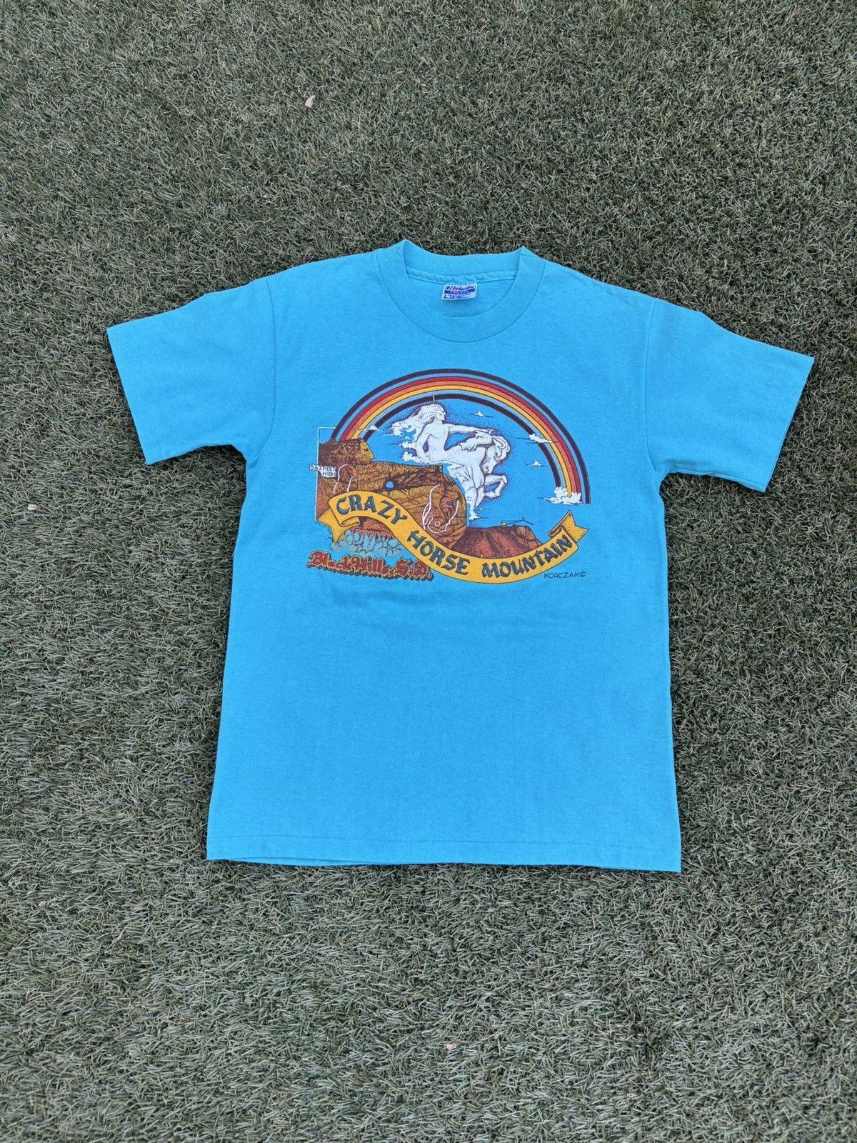 Hanes Vintage 80s Crazy Horse Mountain t shirt Size US M / EU 48-50 / 2 - 1 Thumbnail