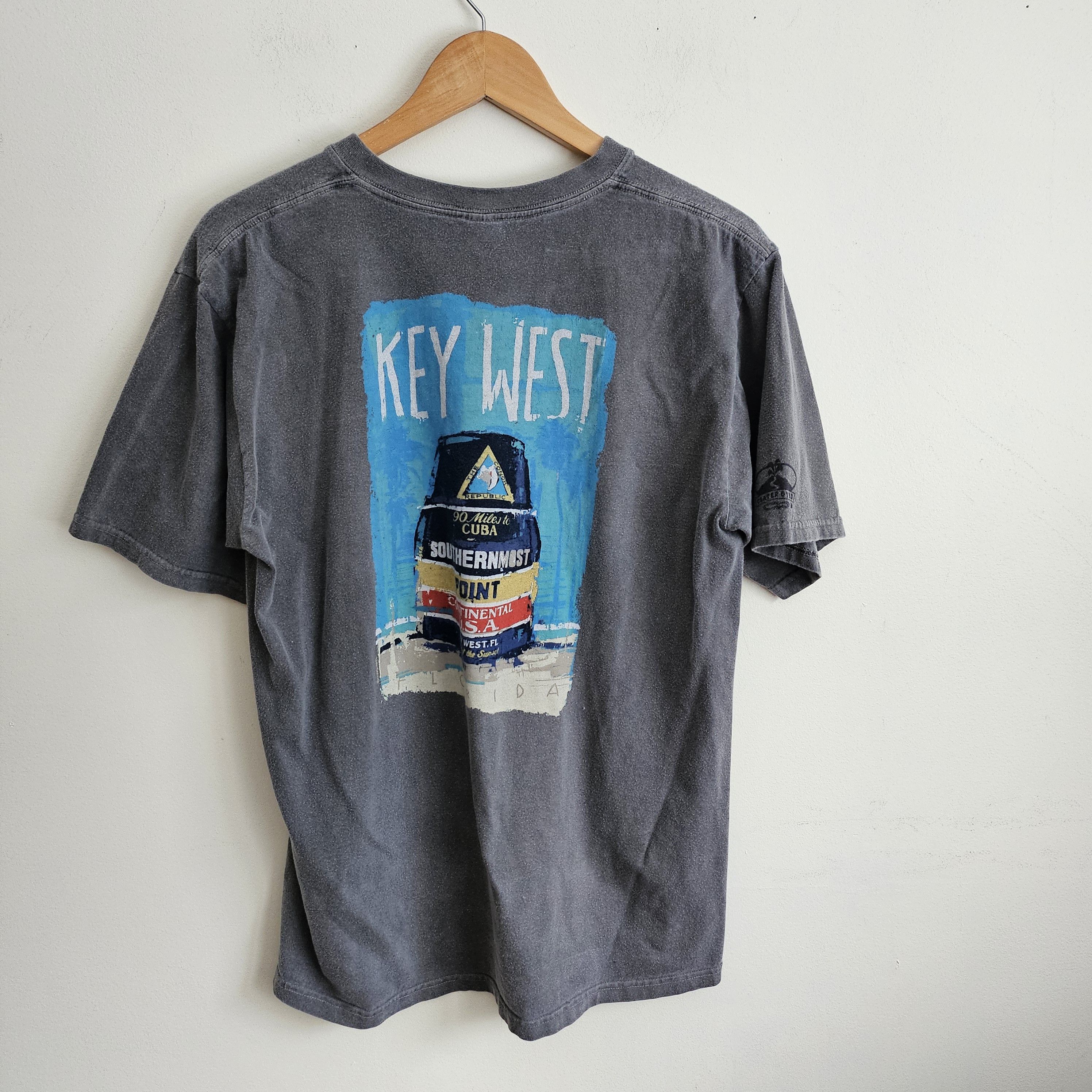 Vintage Vtg Crazy Shirts Hawai'i Original Key West T shirt Size US M / EU 48-50 / 2 - 3 Thumbnail
