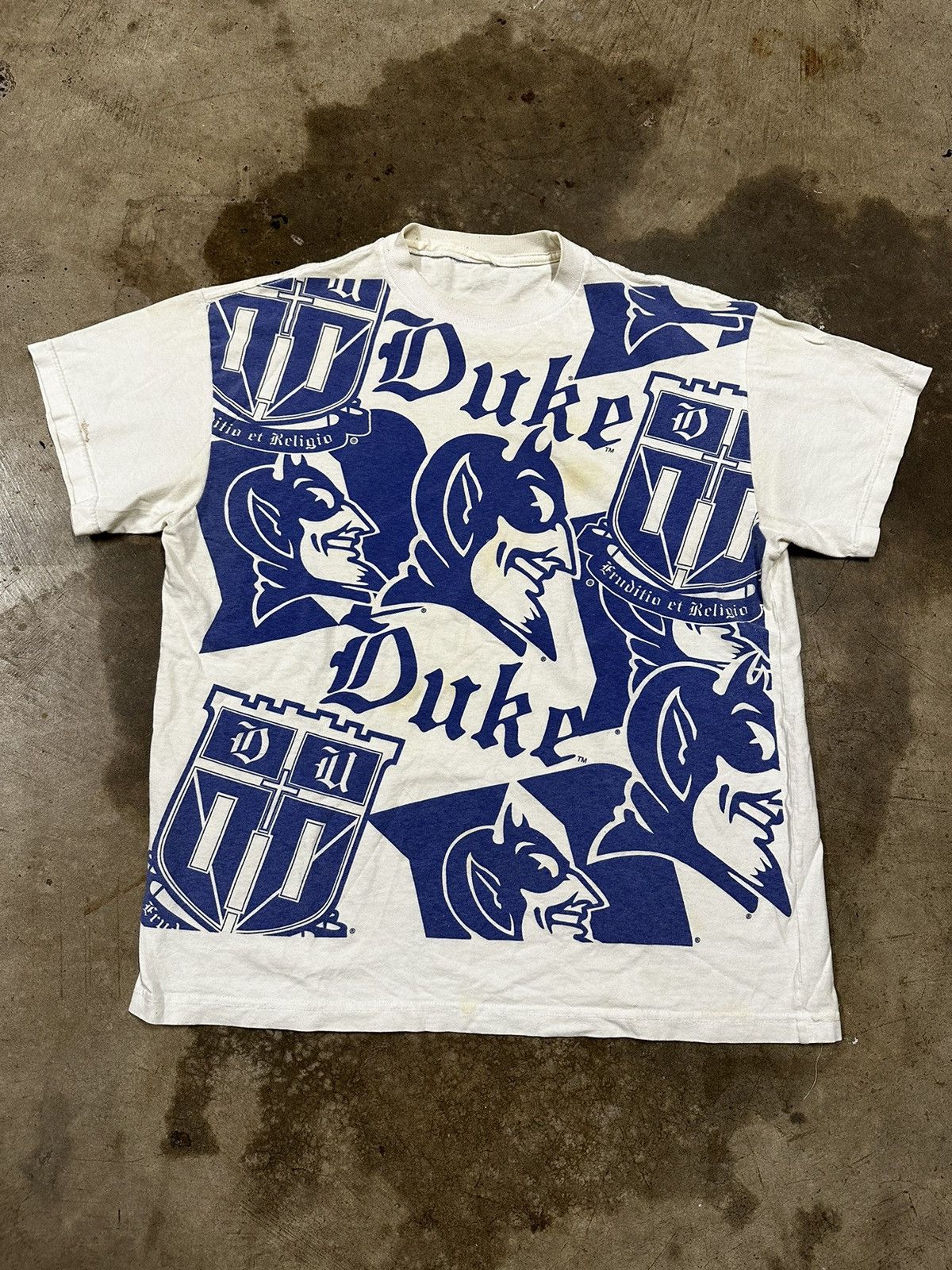 Image of NCAA x Vintage 90’S Duke University All Over Print T-Shirt in White, Men's (Size XL)