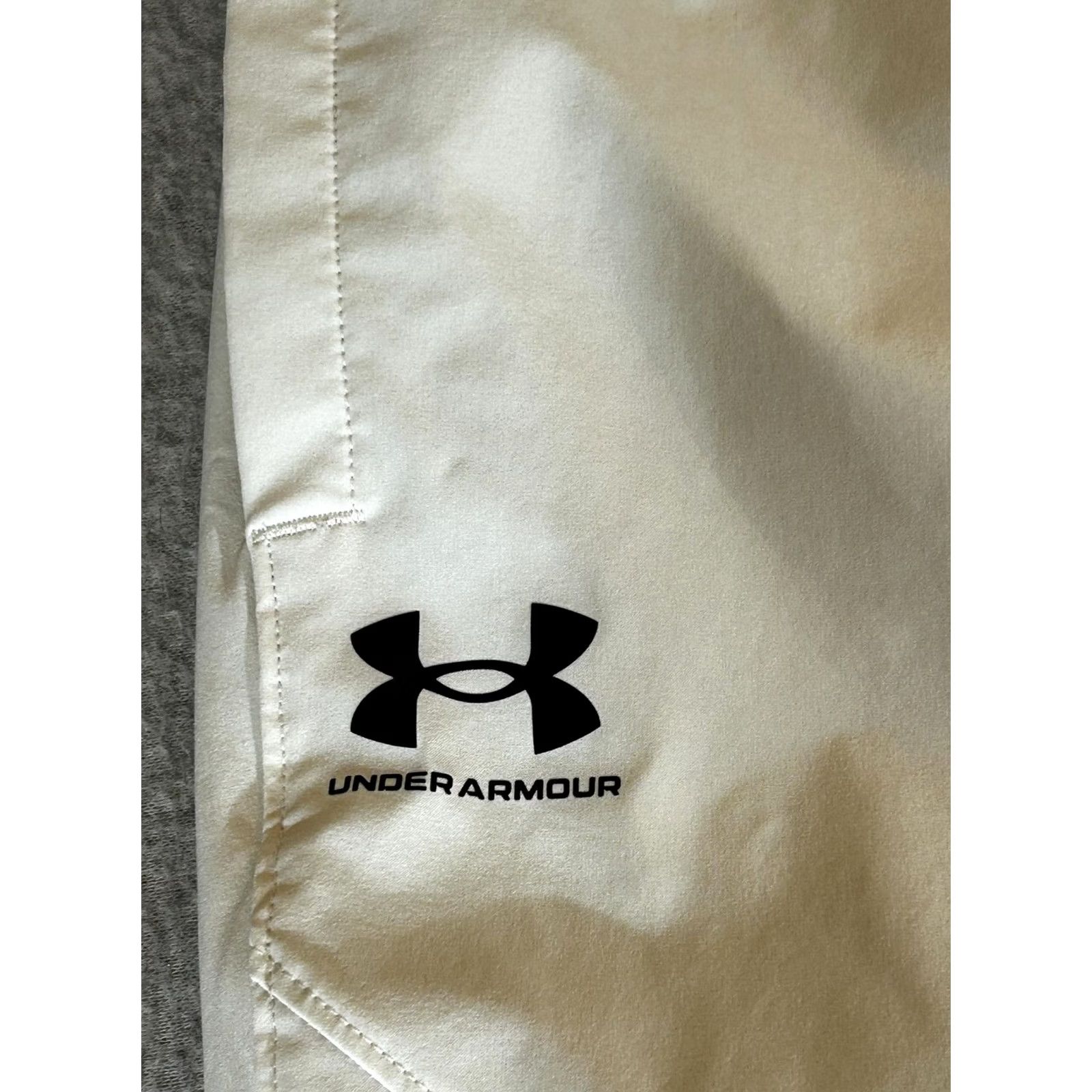 Under Armour Under Armour Beige Pants Men Large Joggers Track Lightweight Soccer Athletic Gym Vibe Size US 33 - 3 Thumbnail