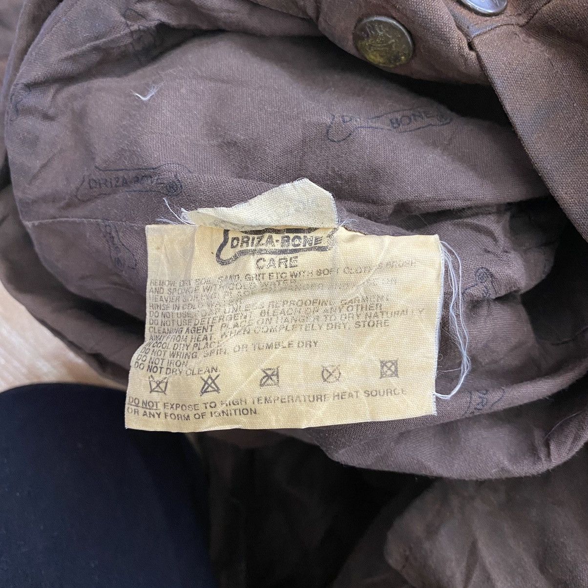 Vintage Vintage DRIZA-BONE Multi Pockets Brown Stockman Short Size US XXL / EU 58 / 5 - 6 Thumbnail