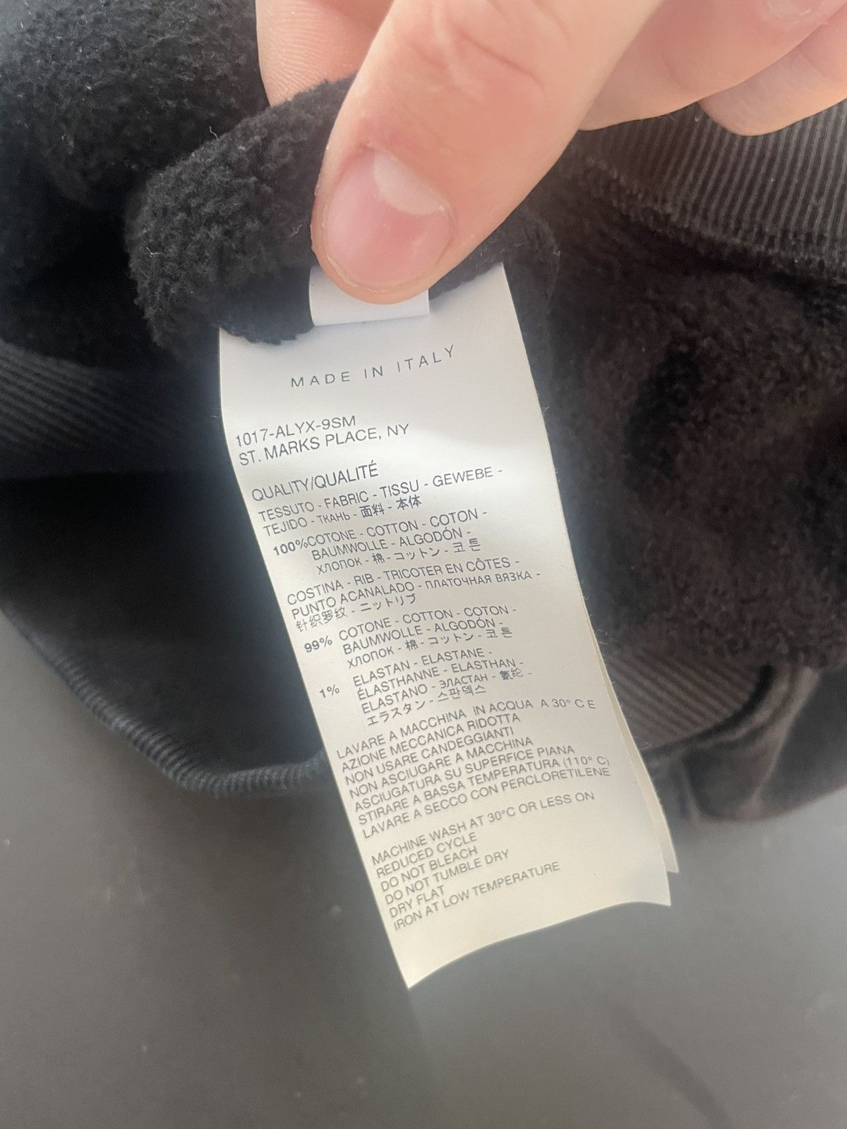 1017 ALYX 9SM 1017 ALYX 9SM Hoodie with buckle Size US S / EU 44-46 / 1 - 7 Thumbnail