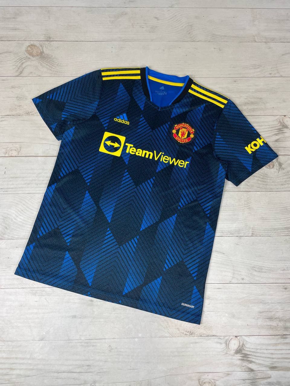 Adidas Adidas Manchester United 2021 2022 Third Ronaldo #7 Shirt Size US L / EU 52-54 / 3 - 2 Thumbnail