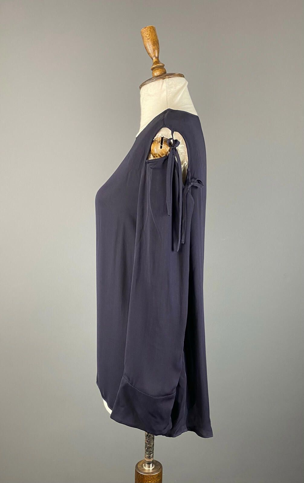 Designer Dorothee Schumacher Silk Open Shoulder Blouse Shirt Size 2 Size XS / US 0-2 / IT 36-38 - 4 Thumbnail