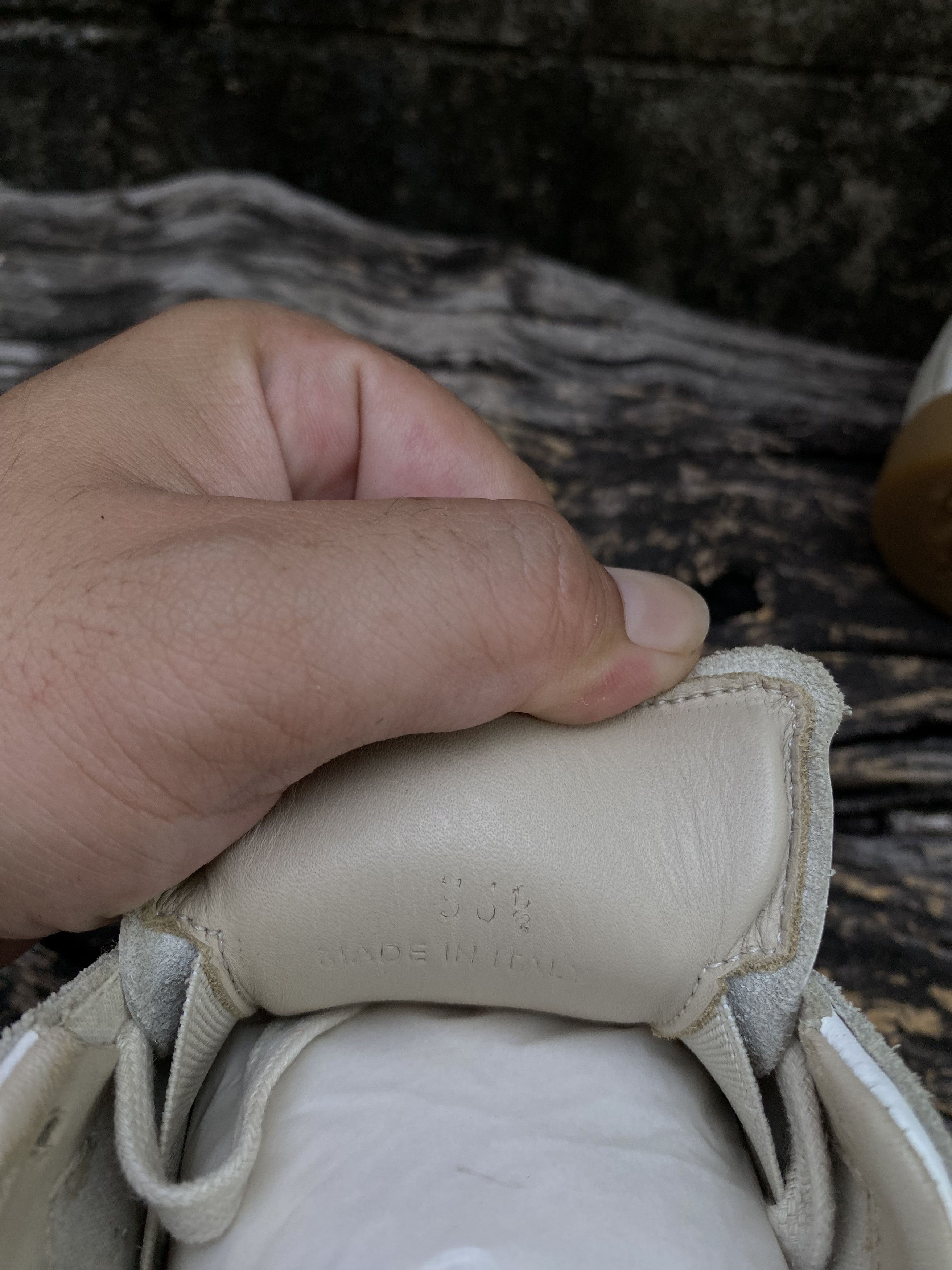 Maison Margiela Maison Margiela Replica GAT Beige Gum Sole Sneakers EU 36.5 Size US 6.5 / IT 36.5 - 6 Thumbnail