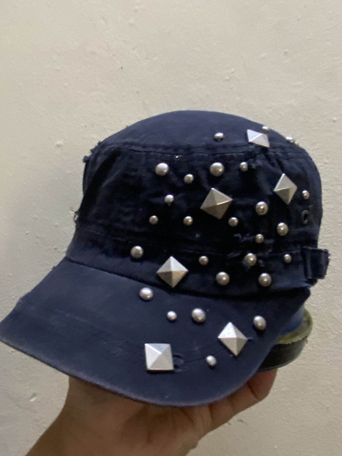 If Six Was Nine Vintage 2000s studed kptal style Size ONE SIZE - 2 Thumbnail