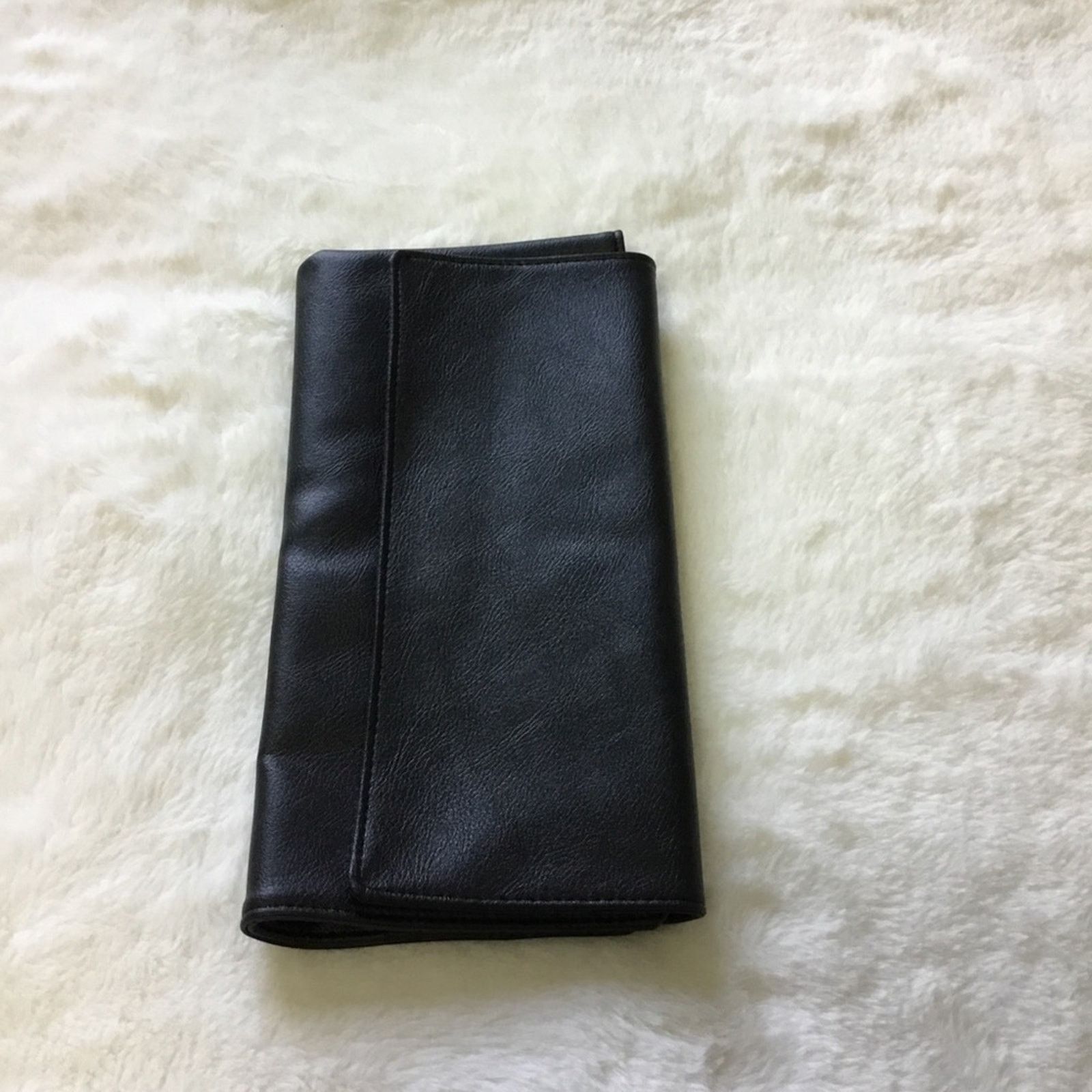 Other Black Leather Makeup Case Size ONE SIZE - 1 Thumbnail