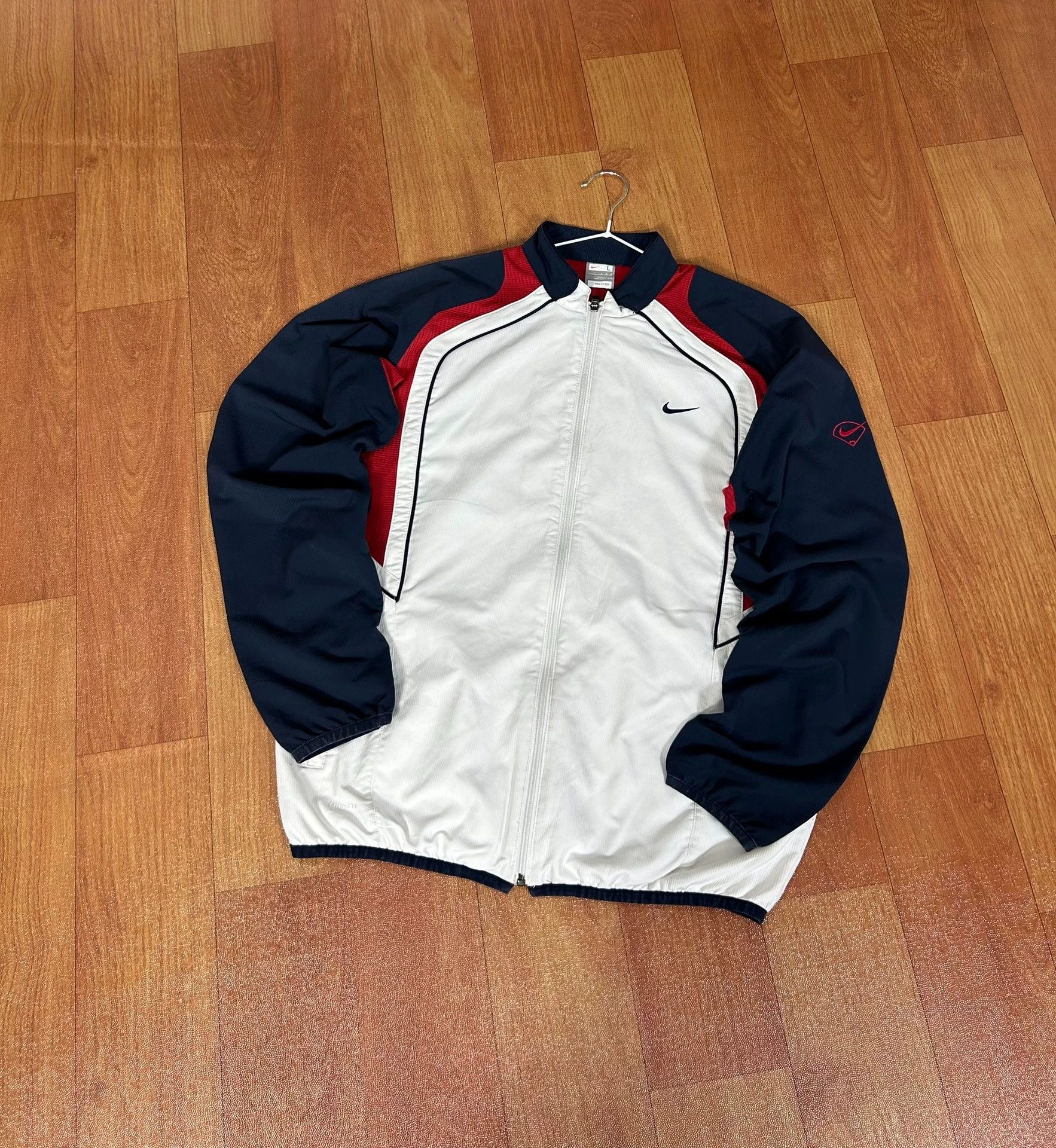 Nike Unisex Vintage 90s Nike Track Jacket / Windbreaker Size US L / EU 52-54 / 3 - 1 Thumbnail