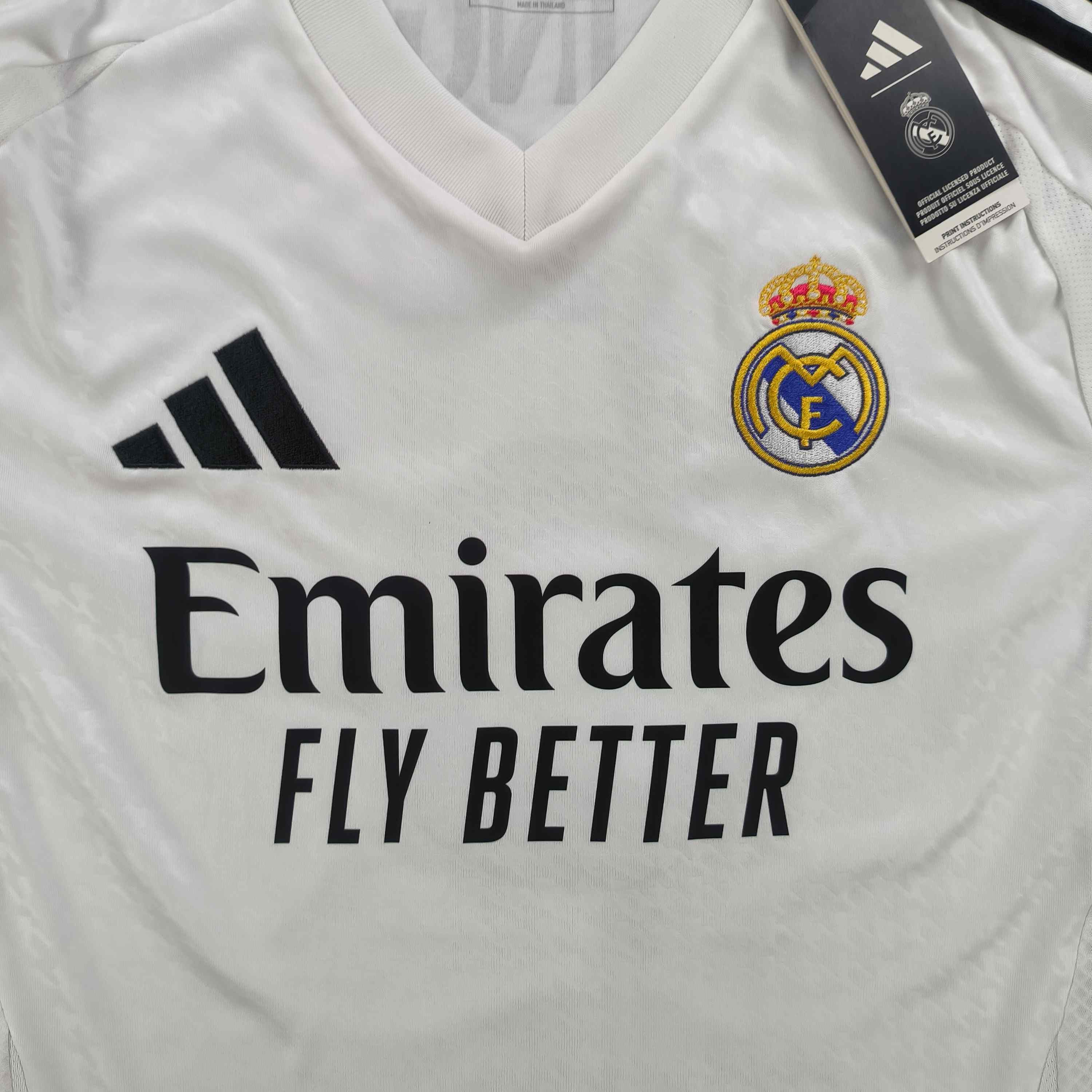 Adidas NEW Real Madrid 2024-25 home Bellingham football jersey sz M Size US M / EU 48-50 / 2 - 3 Thumbnail