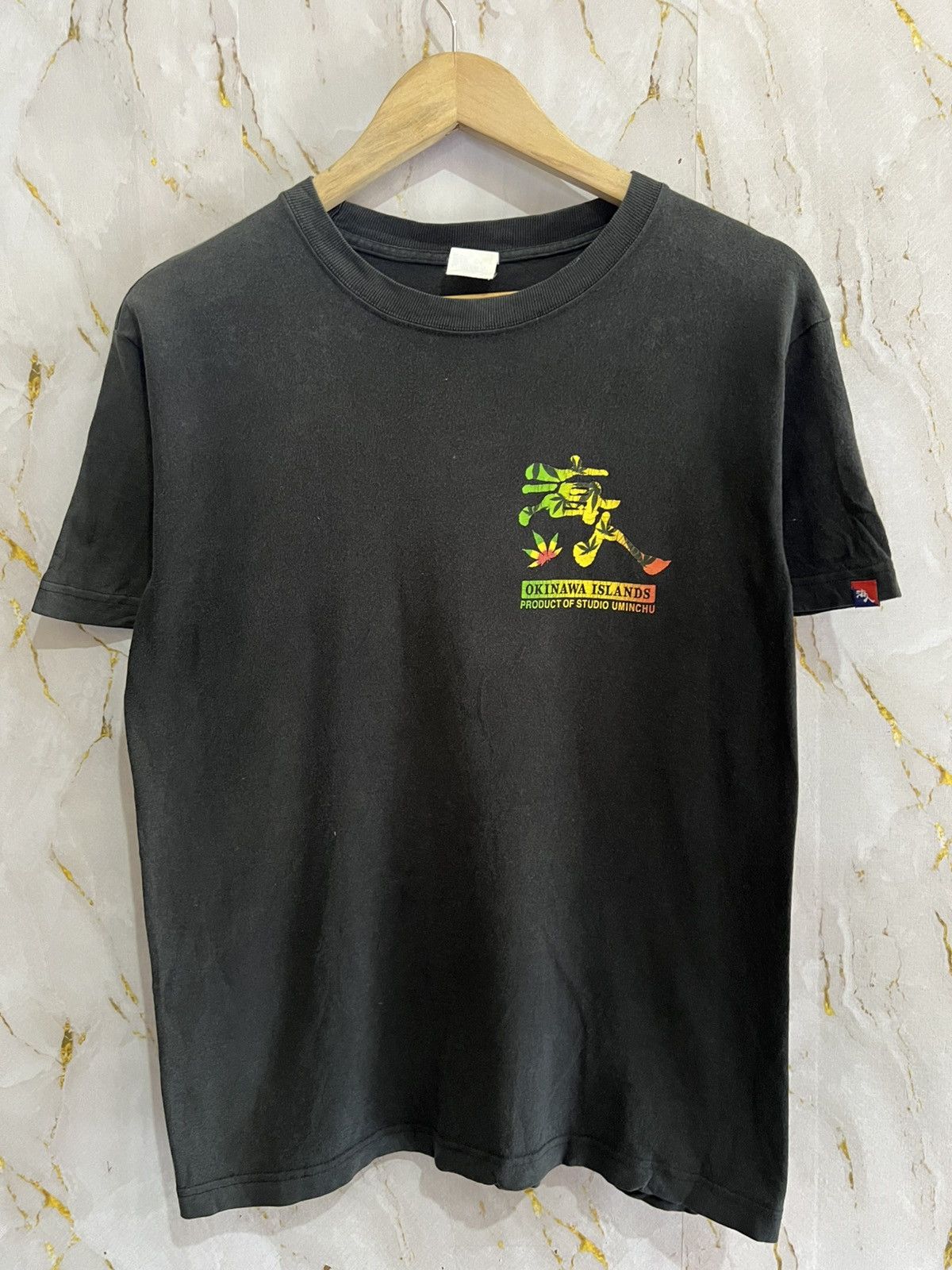 Vintage VINTAGE OKINAWA ISLANDS TSHIRT Size US M / EU 48-50 / 2 - 1 Thumbnail