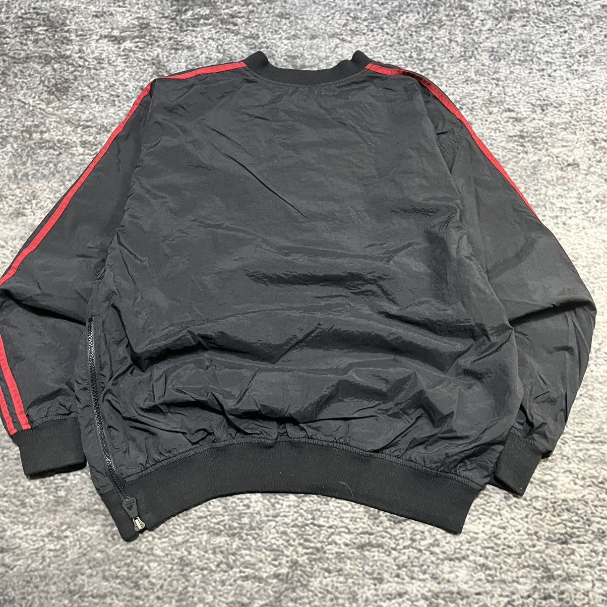 Adidas Vintage Y2K Adidas Embroidered Logo Windbreaker Pullover Size US L / EU 52-54 / 3 - 4 Thumbnail