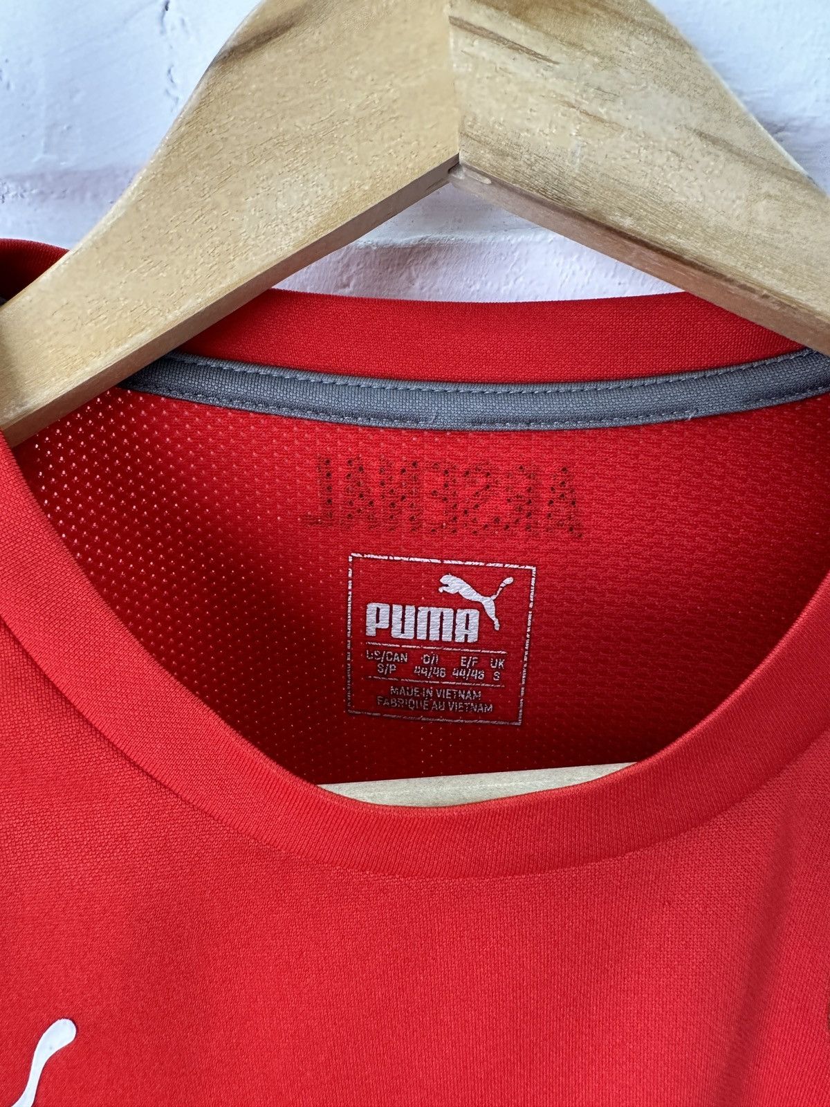 Puma PUMA ARSENAL 16/17 Training Soccer Jersey Shirt Size US S / EU 44-46 / 1 - 8 Thumbnail