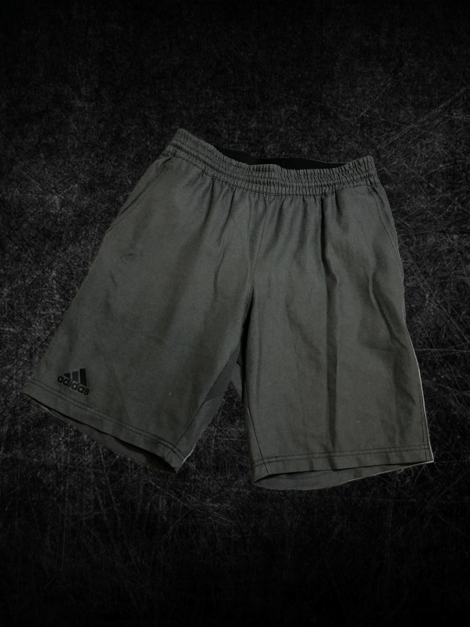Adidas Adidas casual Shorts Size US 32 / EU 48 - 1 Thumbnail