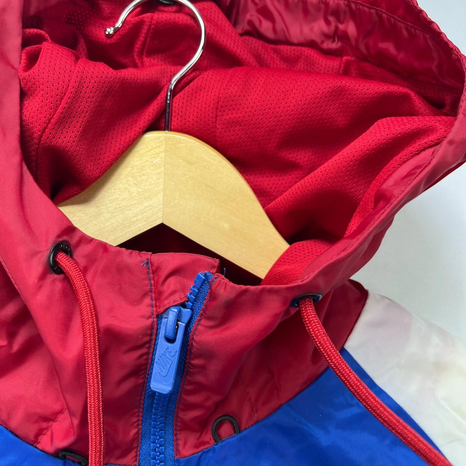 Nike Vintage Y2K Nike Windbreaker Hooded Jacket Small Size US S / EU 44-46 / 1 - 4 Thumbnail