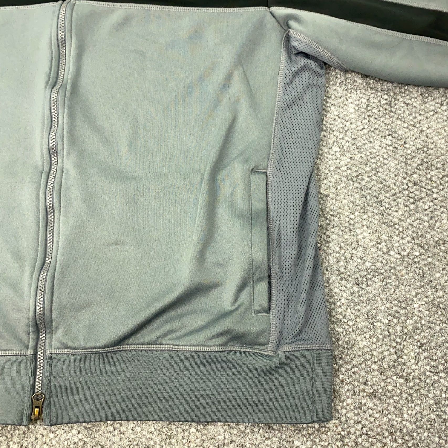 Nike Nike Dri-Fit Jacket Mens XL Gray Full Zip Windbreaker, Sportswear, Casual, Travel, Cycling, Running, Pockets, Lightweight Size US XL / EU 56 / 4 - 4 Thumbnail