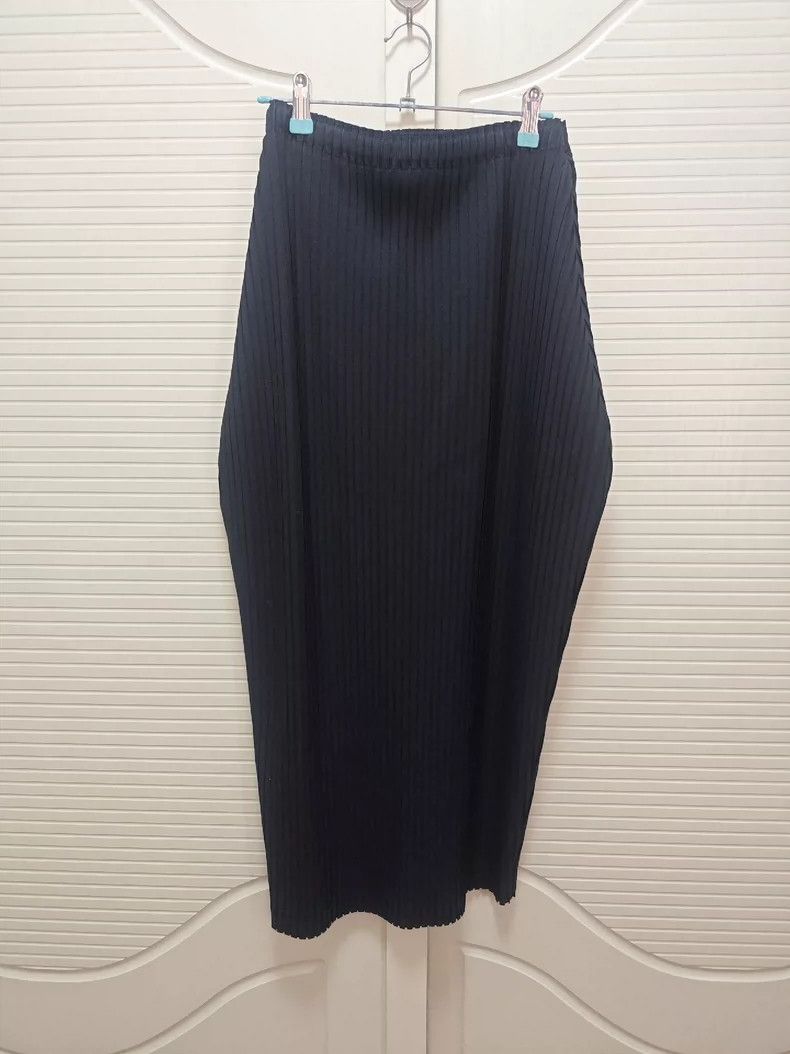Issey Miyake Issey Miyake Pleated tulip skirt Size 25" / US 0 / IT 36 - 3 Thumbnail