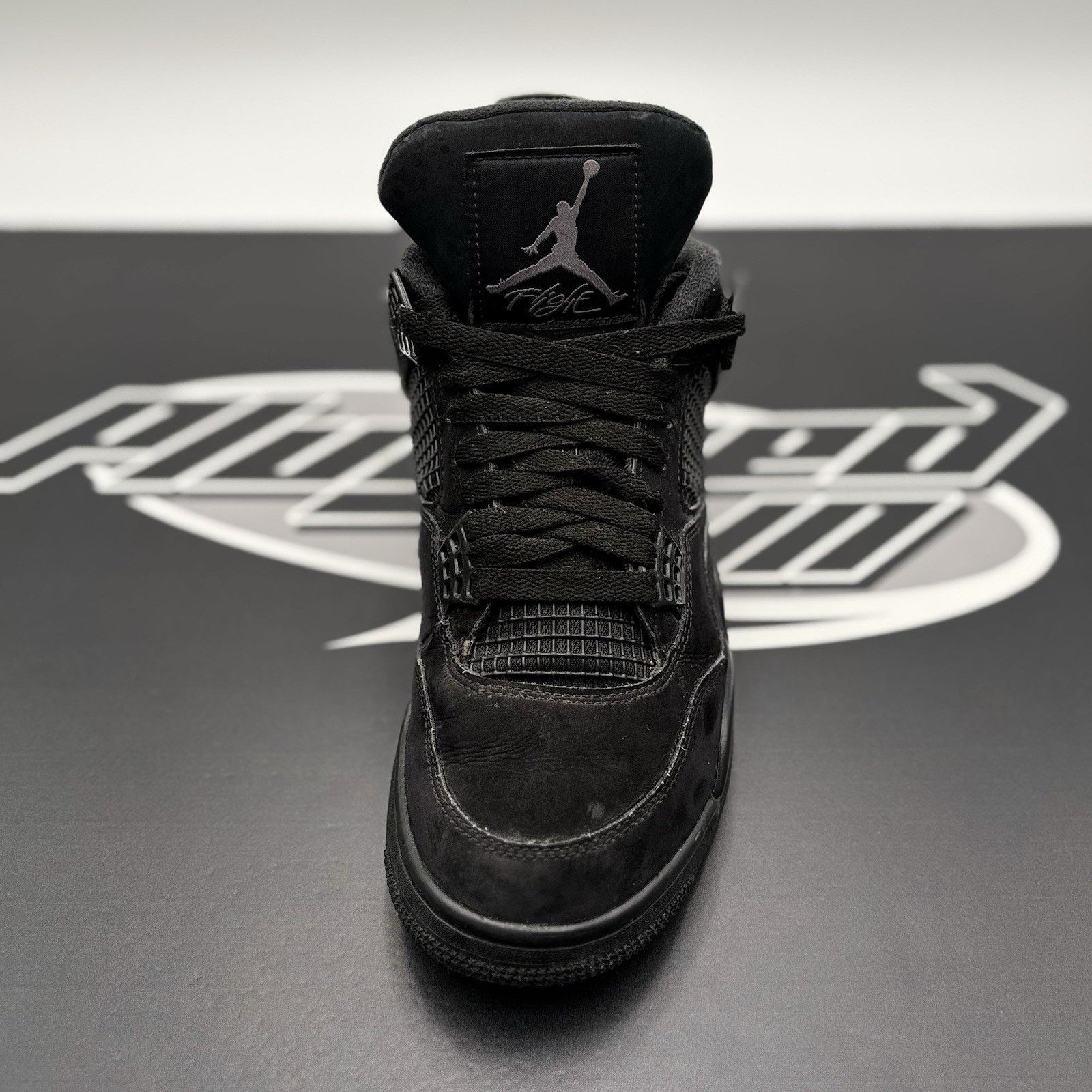 Jordan Brand Size 8.5 - Jordan 4 Retro Mid Black Cat Size US 8.5 / EU 41-42 - 14 Thumbnail