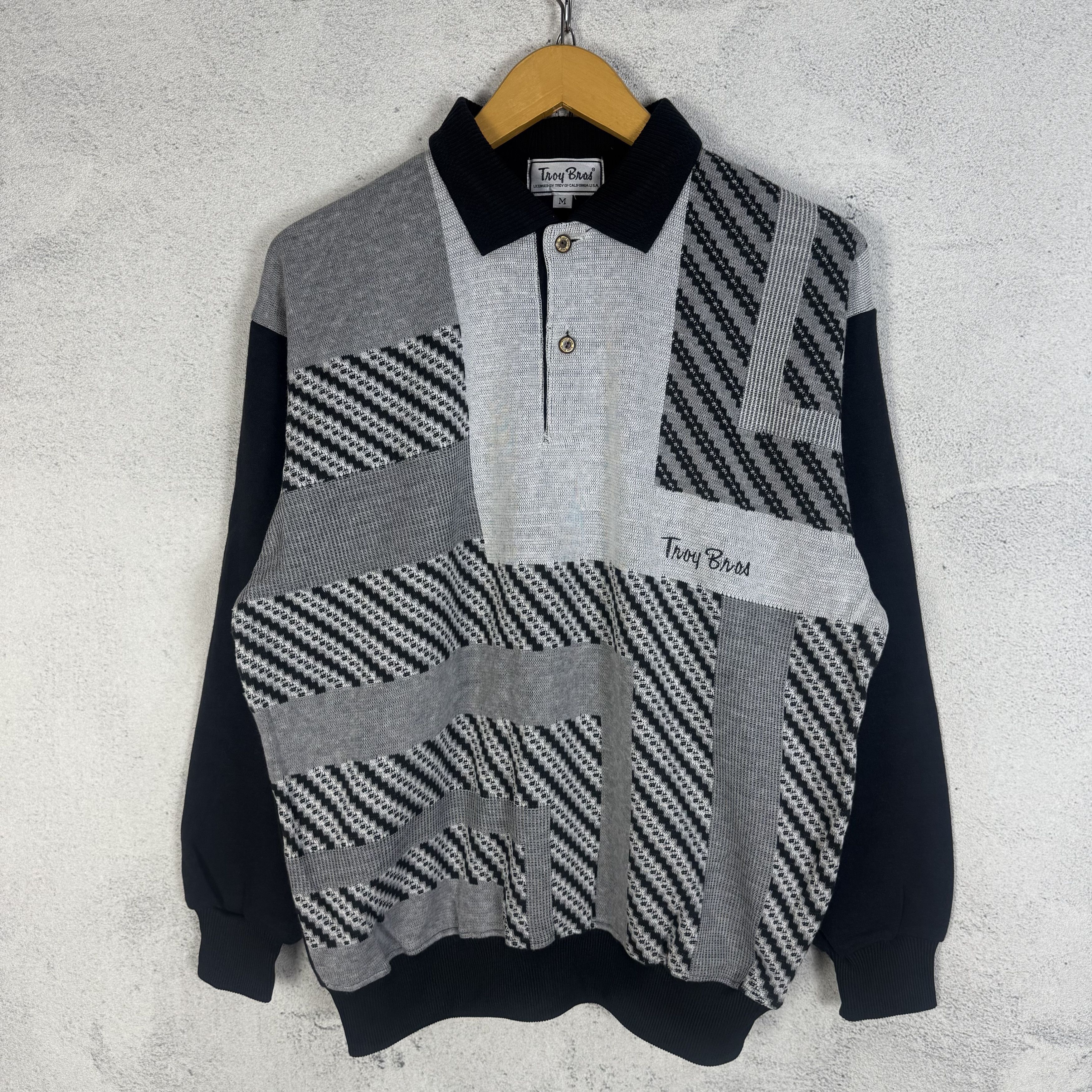 Vintage Vintage Troy Bros Abstract Pattern Sweatshirt Crewneck Size US M / EU 48-50 / 2 - 1 Thumbnail