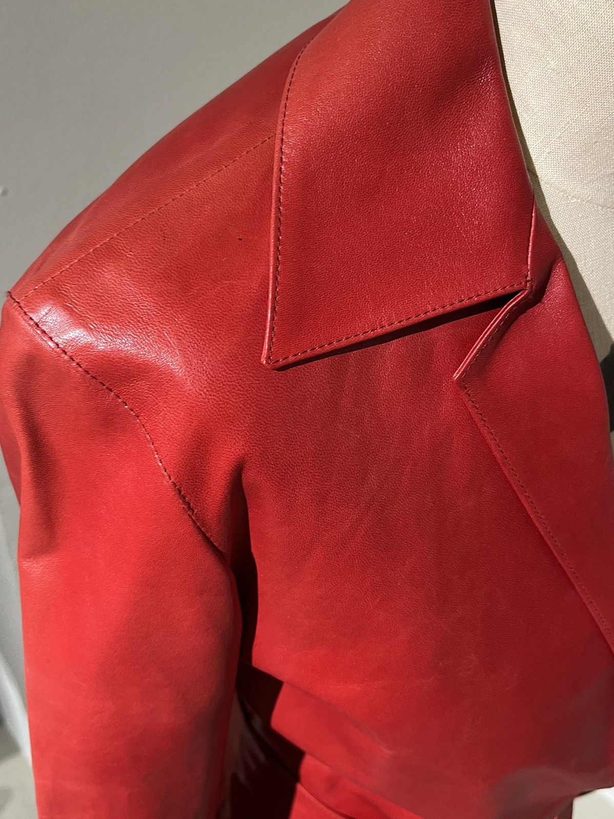 Gucci 2001 Tom Ford Wrap Leather Shirt Size S / US 4 / IT 40 - 8 Thumbnail