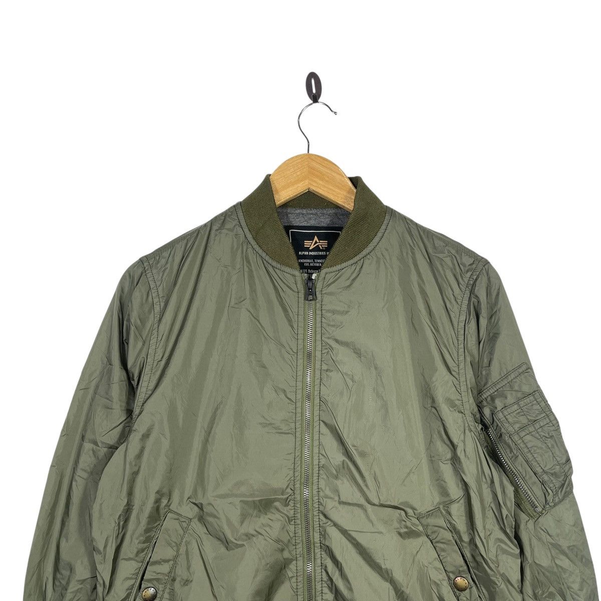 Alpha Industries Alpha Industries MA-1 Bomber Jacket Olive Green Military Size US M / EU 48-50 / 2 - 2 Thumbnail