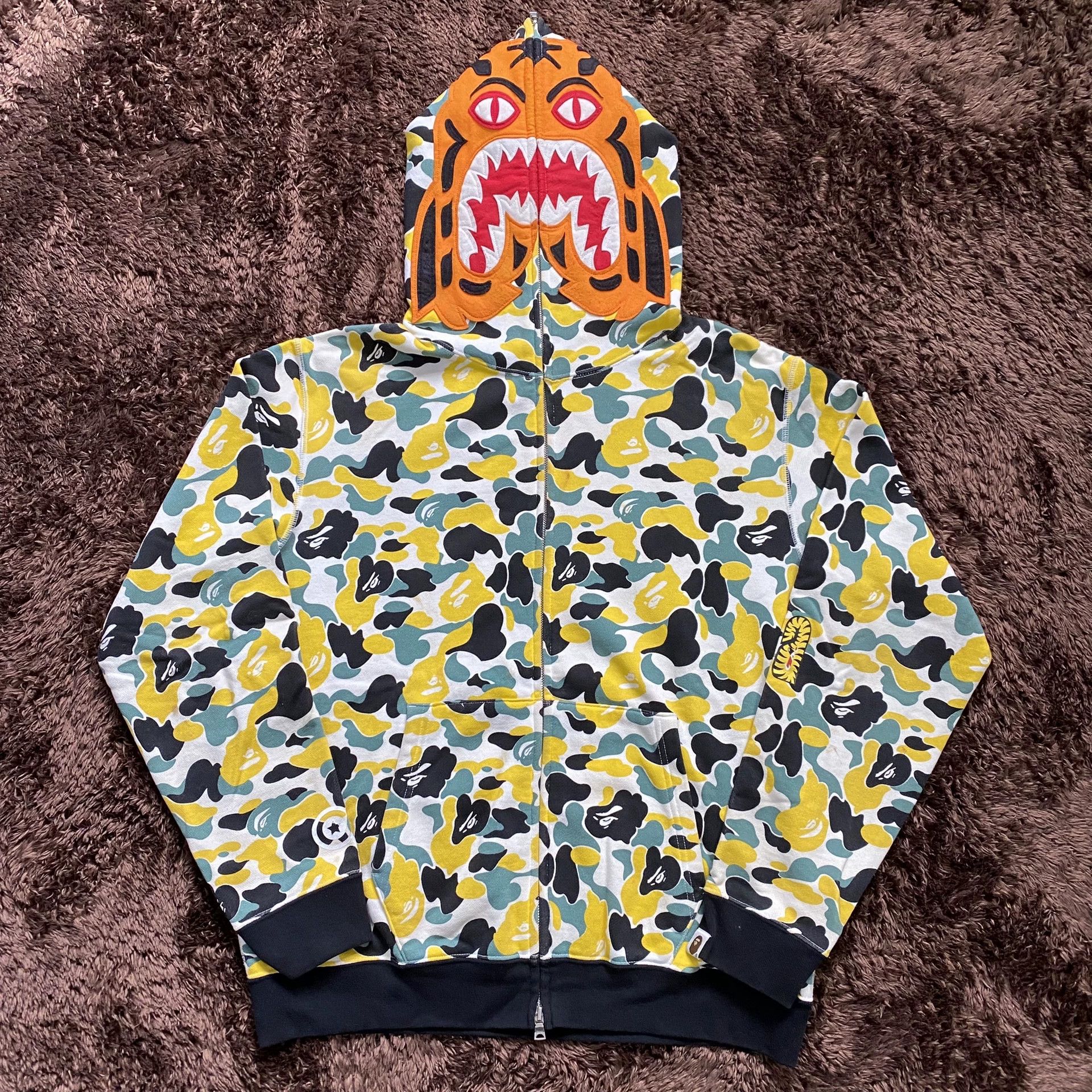 Bape Bape Tiger Hoodie m Men Size US M / EU 48-50 / 2 - 1 Thumbnail