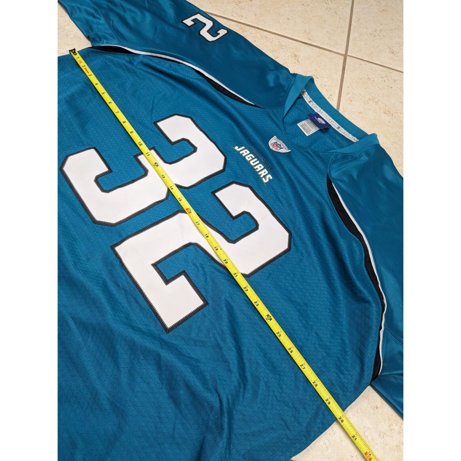 Reebok Jacksonville Jaguars STITCHED Jones-Drew Jersey Reebok 3XL Size US XXL / EU 58 / 5 - 6 Thumbnail