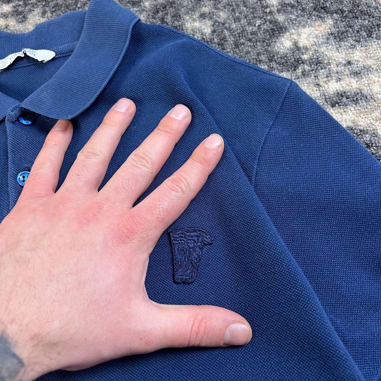 Versace Versace Mini Logo Luxury Y2K Polo T-Shirt Streetwear Style Size US L / EU 52-54 / 3 - 3 Thumbnail
