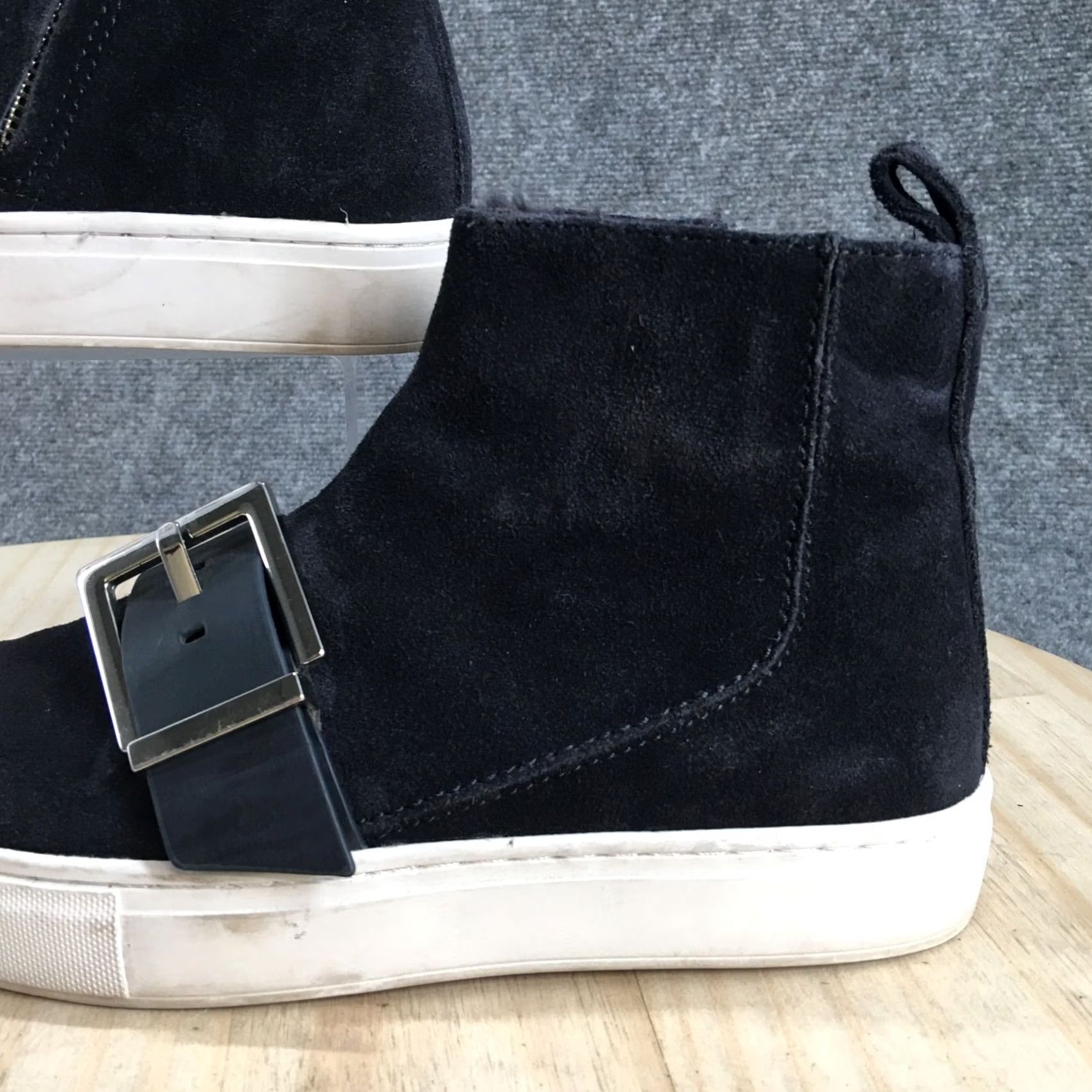 Zara Zara Woman Boots Womens 36 Buckle Accent Casual Side Zip Ankle Bootie Blue Suede Boots Size US 6 / IT 36 - 5 Thumbnail