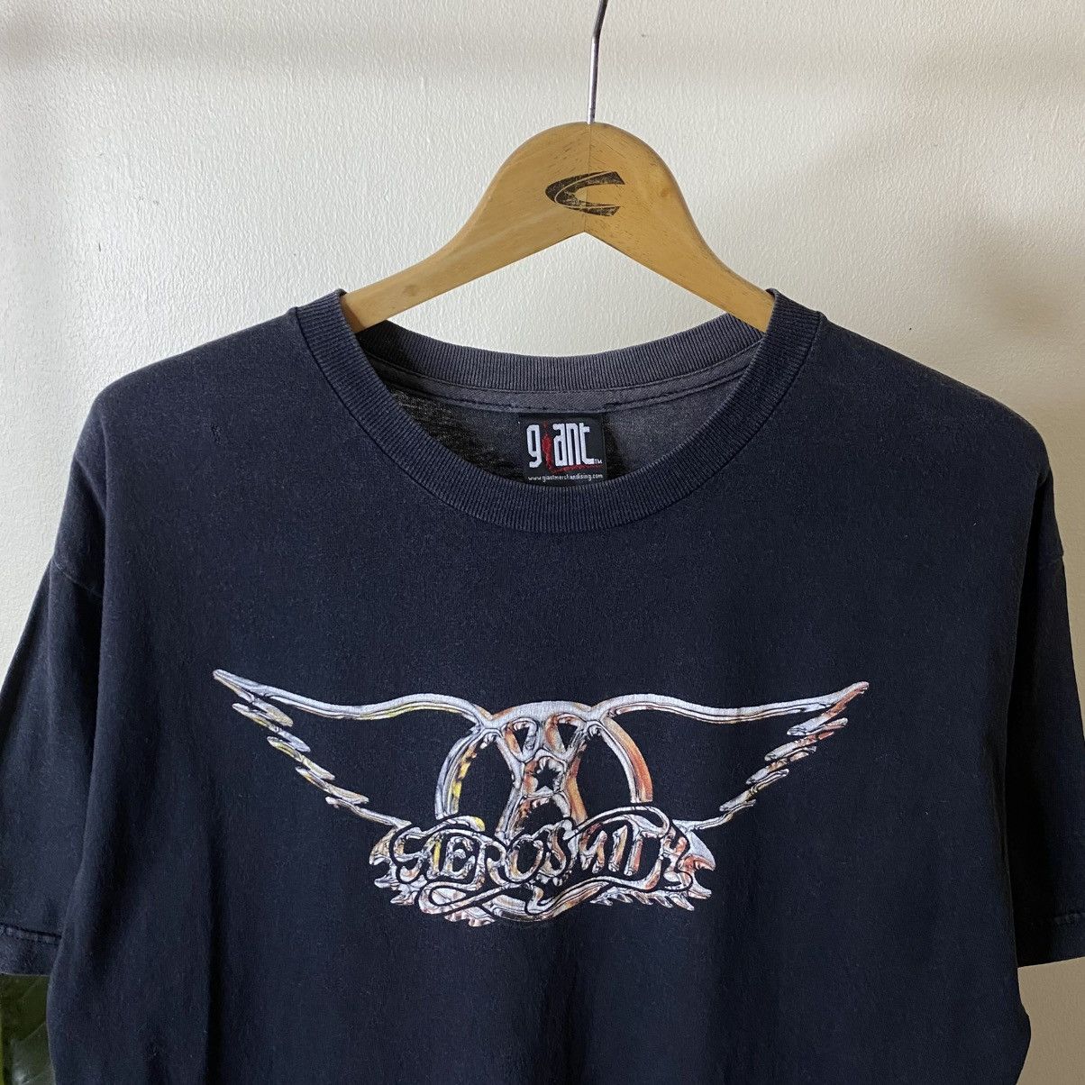 Aerosmith Vintage 90s Aerosmith Metal Logo Band T Shirt Giant Tag Size US L / EU 52-54 / 3 - 2 Thumbnail