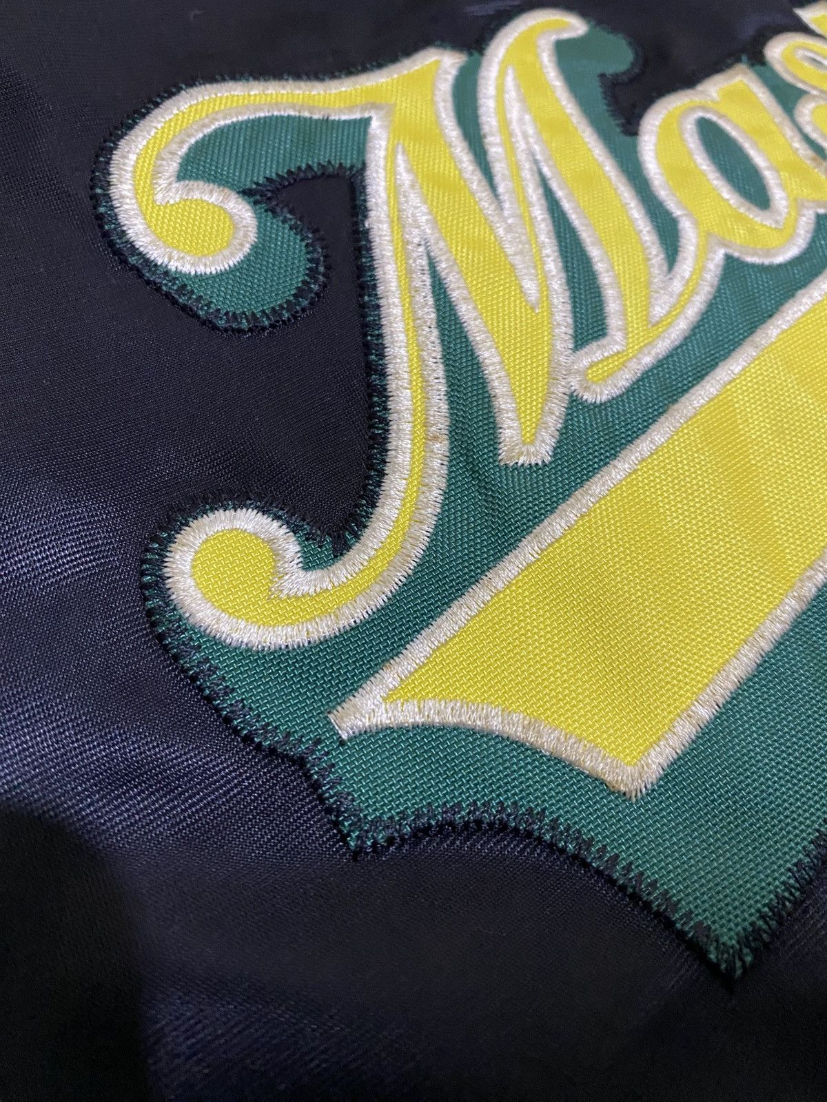 MasterPiece Rare!!! Masterpiece Nylon Stadium Jacket 90s 00s Size US L / EU 52-54 / 3 - 6 Thumbnail