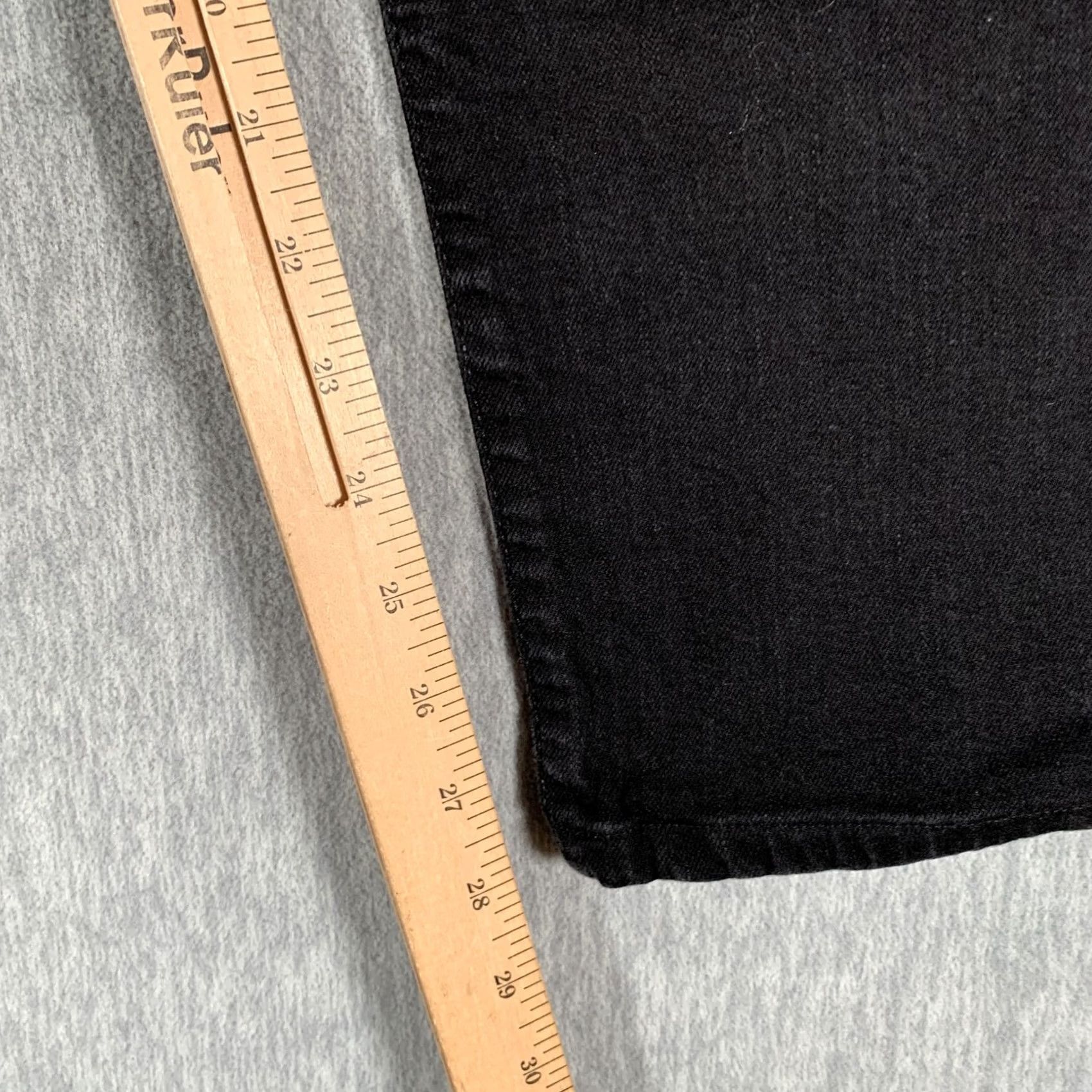 Ted Baker Ted Baker Jeans Mens 32R Black Denim Slim Straight Leg Tapered Regular Inseam 28in 5-Pocket Zip Fly Jeans Mens Black Size US 32 / EU 48 - 7 Thumbnail