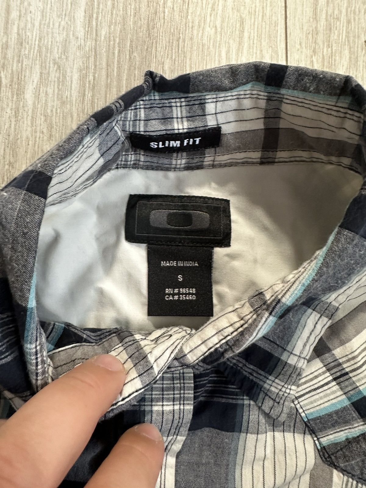 Oakley Oakley vintage shirt Size US S / EU 44-46 / 1 - 7 Thumbnail
