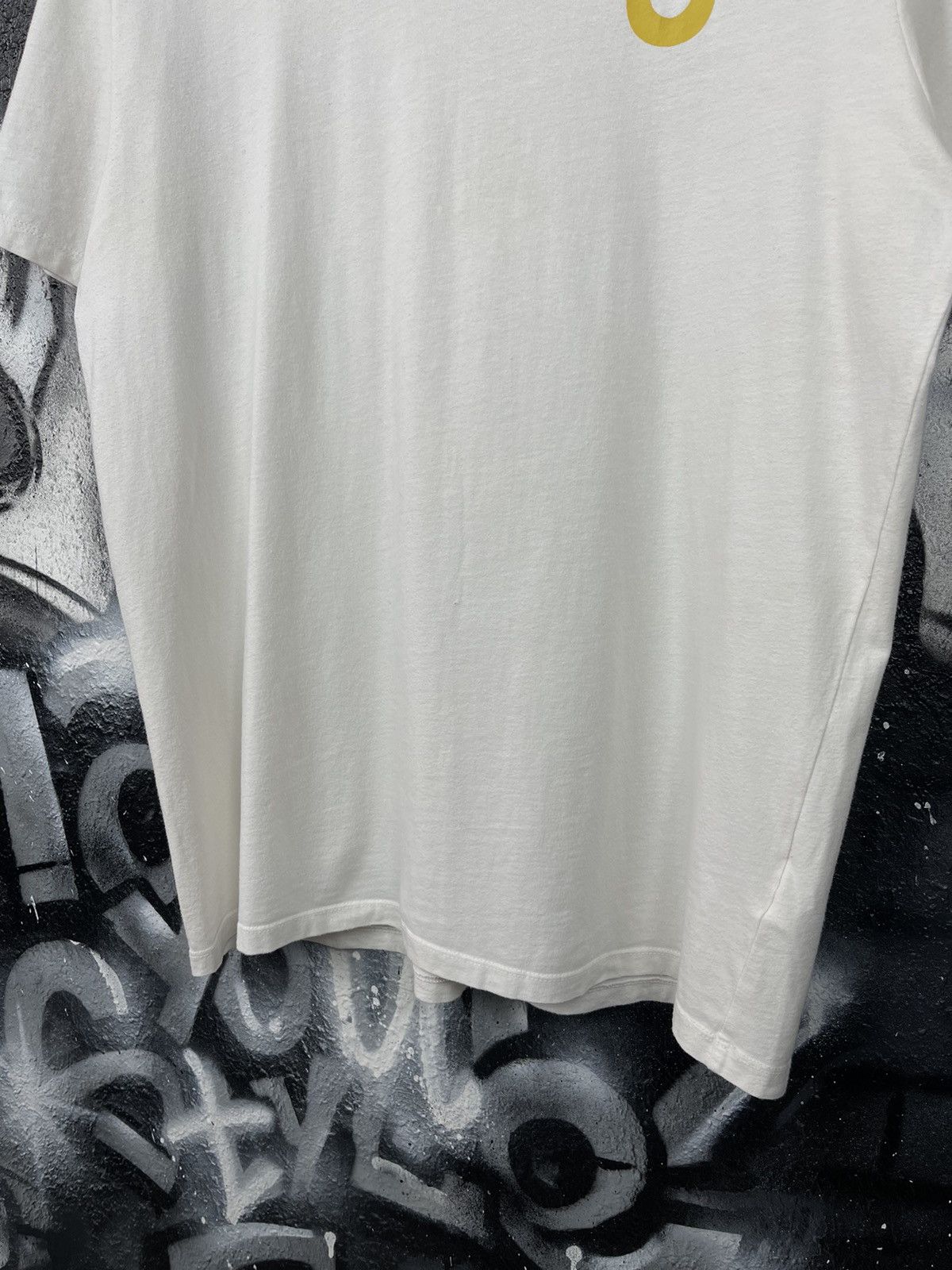 True Religion True Religion Y2K Back Logo White T-Shirt Mens Size Large Size US L / EU 52-54 / 3 - 8 Thumbnail
