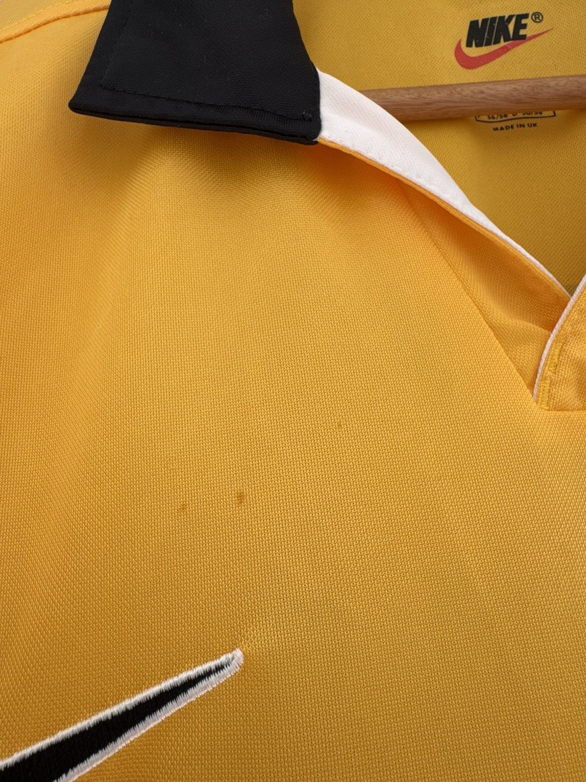Nike Salou #30 Borussia Dortmund 1998-1999 Vintage Soccer Jersey Size US XL / EU 56 / 4 - 17 Thumbnail