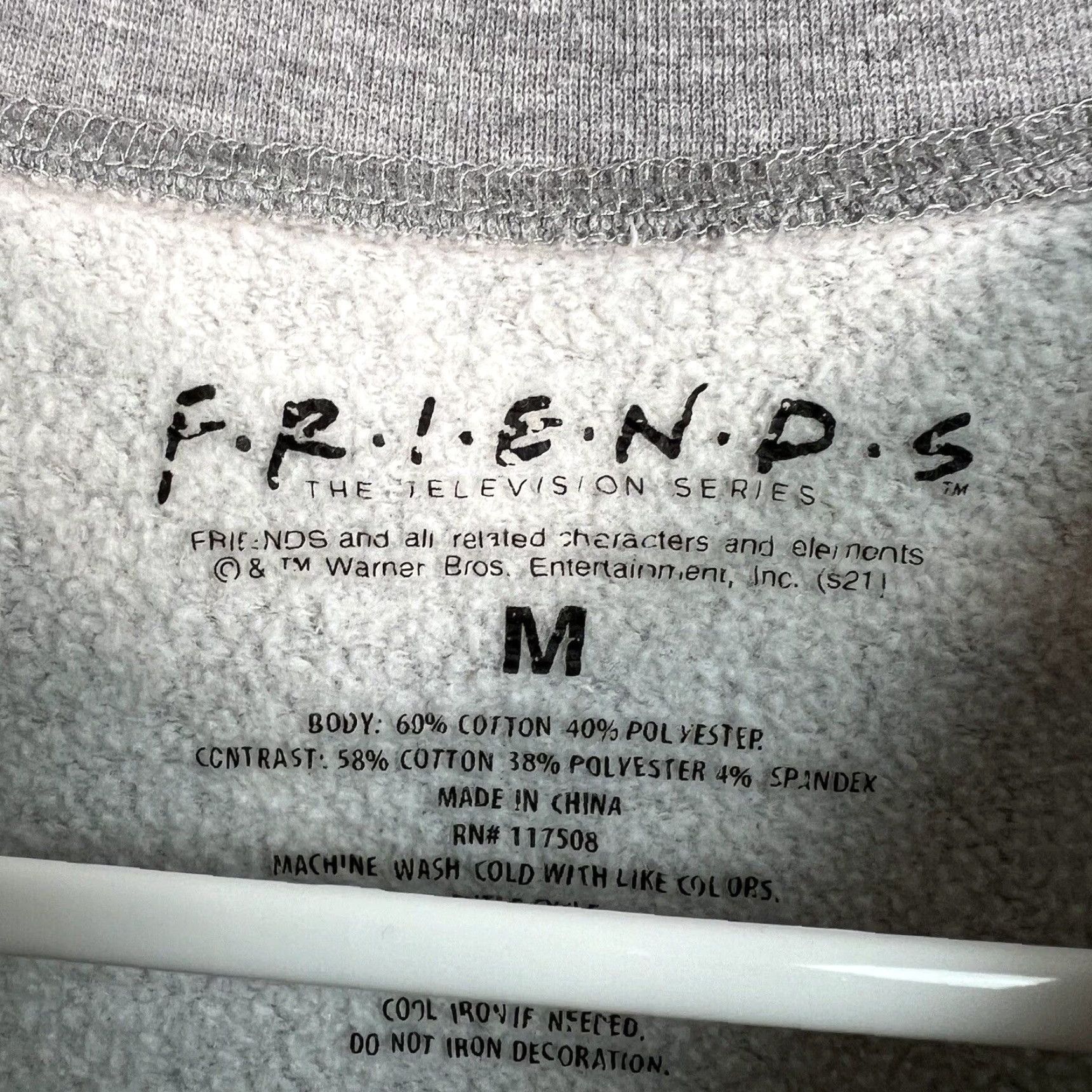 Vintage Friends Sweatshirt Womens Size M Gray Crewneck Pullover Knit Shirt? Size M / US 6-8 / IT 42-44 - 6 Thumbnail