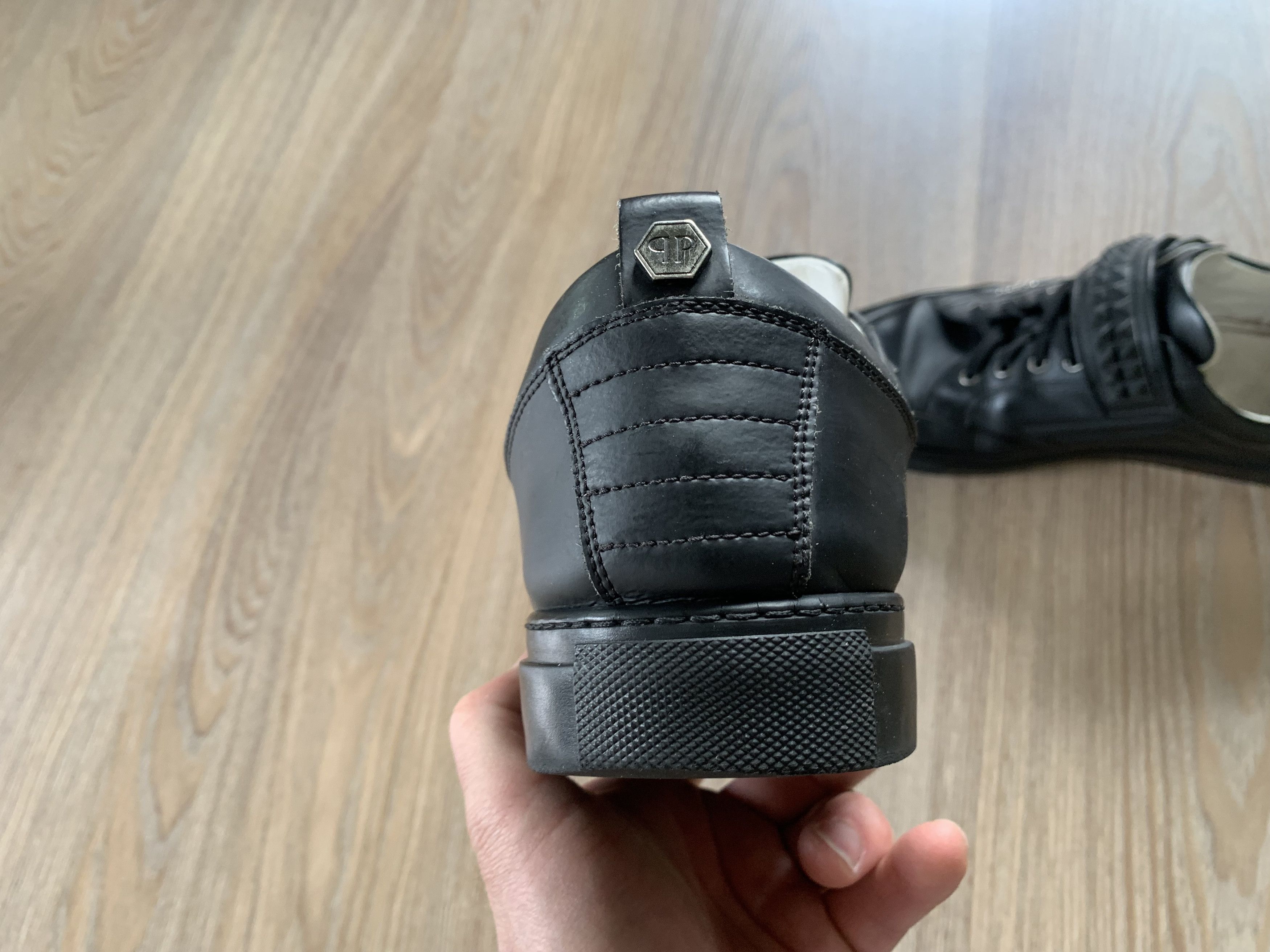 Philipp Plein Philipp Plein Mens Black Leather Low Top Sneakers Size US 11 / EU 44 - 4 Thumbnail