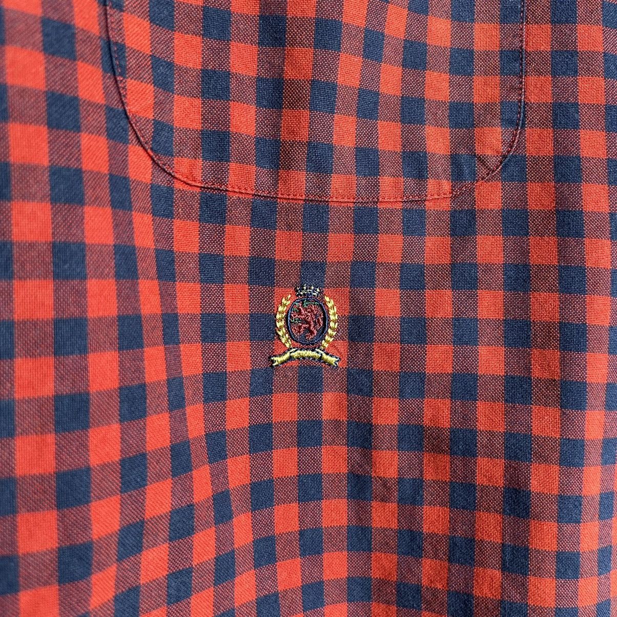 Tommy Hilfiger Vintage Tommy Hilfiger Embroidered Logo Button Up Shirt Size US S / EU 44-46 / 1 - 5 Thumbnail