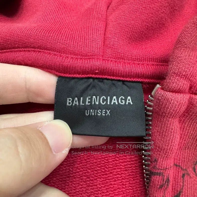 Balenciaga Balenciaga Tattoo Pattern Hooded Sweatshirt Size US M / EU 48-50 / 2 - 2 Thumbnail
