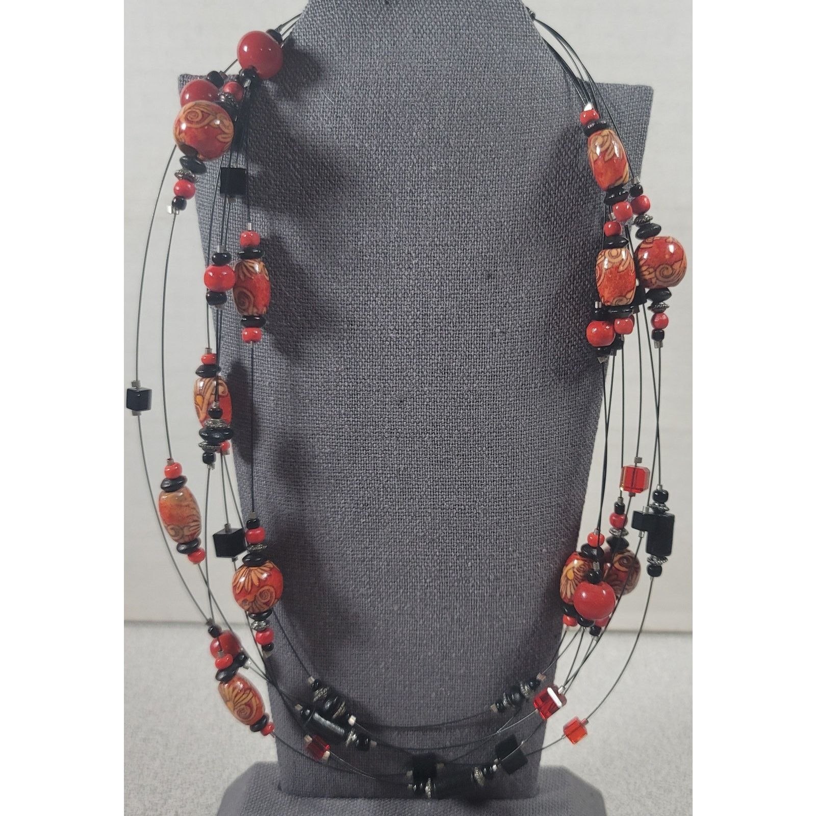 Other Red 6 Strand Wooden Floral Beads Pewter Spacers 8" Necklace Size ONE SIZE - 1 Thumbnail