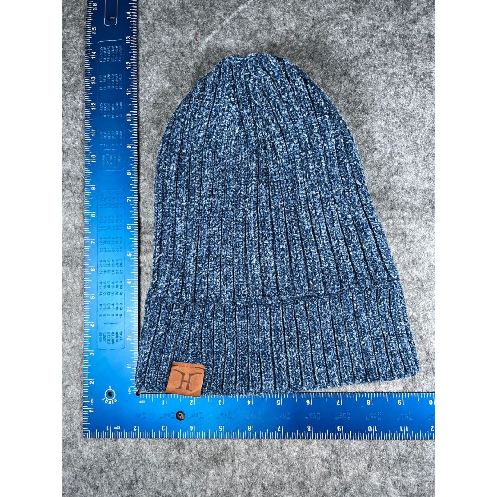 Vintage VINTAGE Beanie Toque Adult One Size Blue Knit 100% Polyester Soft Winter Ski Outdoor Size ONE SIZE - 6 Thumbnail
