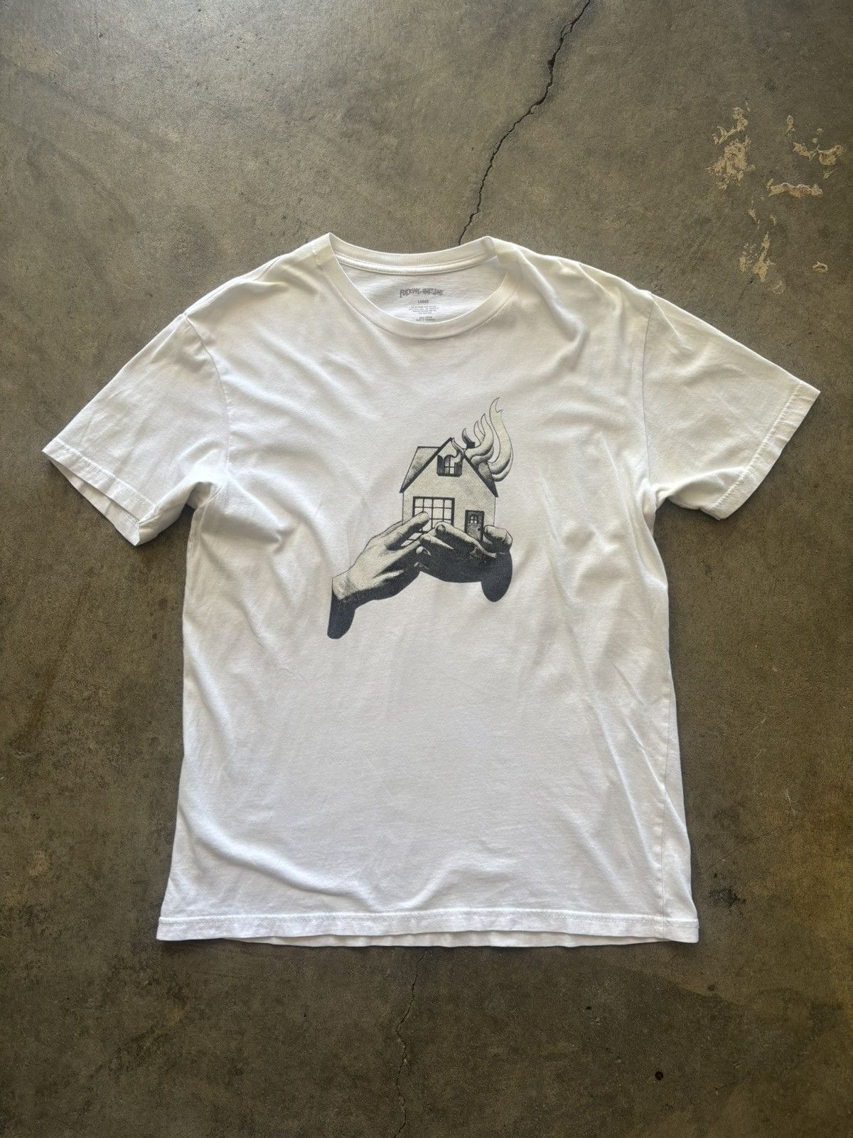 FA Burning house tee