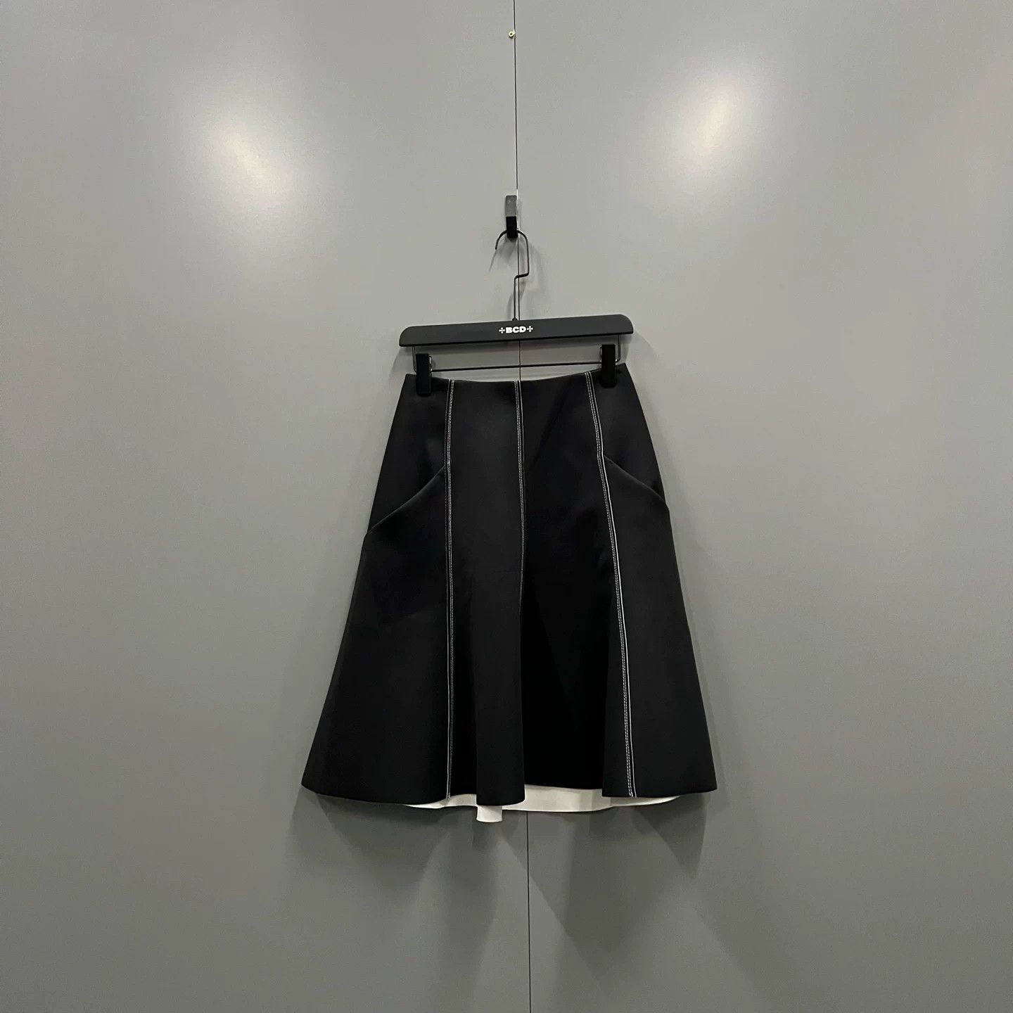 DOROTHEE SCHUMACHER DOROTHEE SCHUMACHER Black A-line Skirt Size 22" - 1 Thumbnail