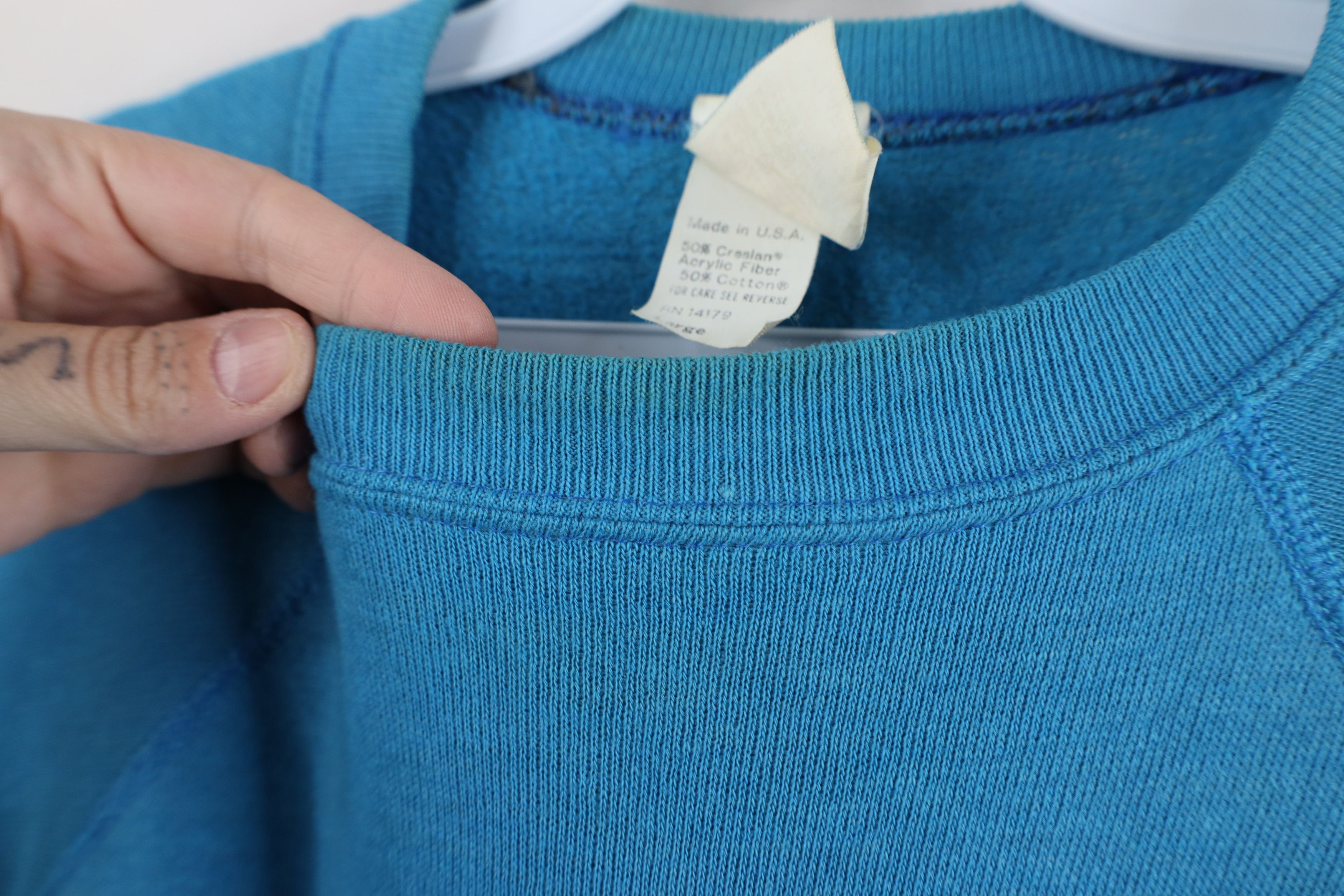 Vintage Vintage 70s Streetwear Blank Crewneck Sweatshirt Blue USA Size US L / EU 52-54 / 3 - 6 Thumbnail
