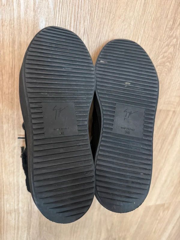 Giuseppe Zanotti Giuseppe Zanotti Kriss Winter May London Fur Shearling 38,5 Size US 8.5 / IT 38.5 - 15 Thumbnail